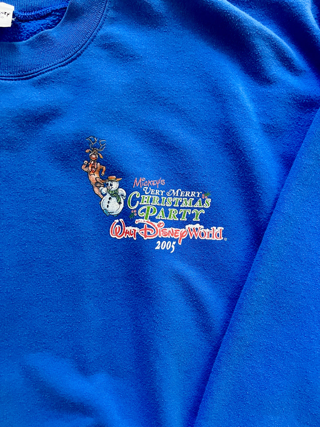 388 -Blue Mickey's Very Merry Christmas Party 2005 Crewneck - XL
