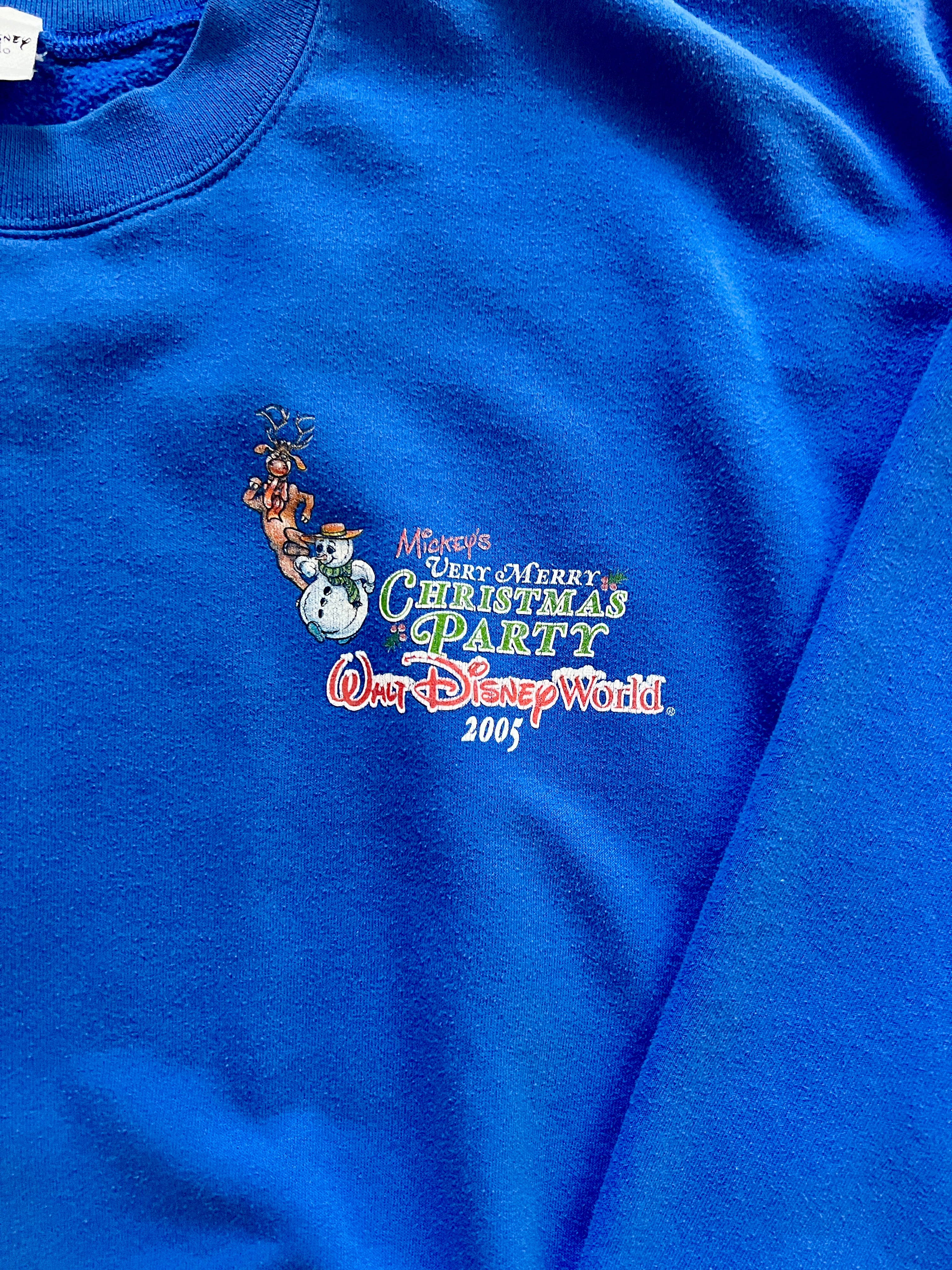 388 -Blue Mickey's Very Merry Christmas Party 2005 Crewneck - XL