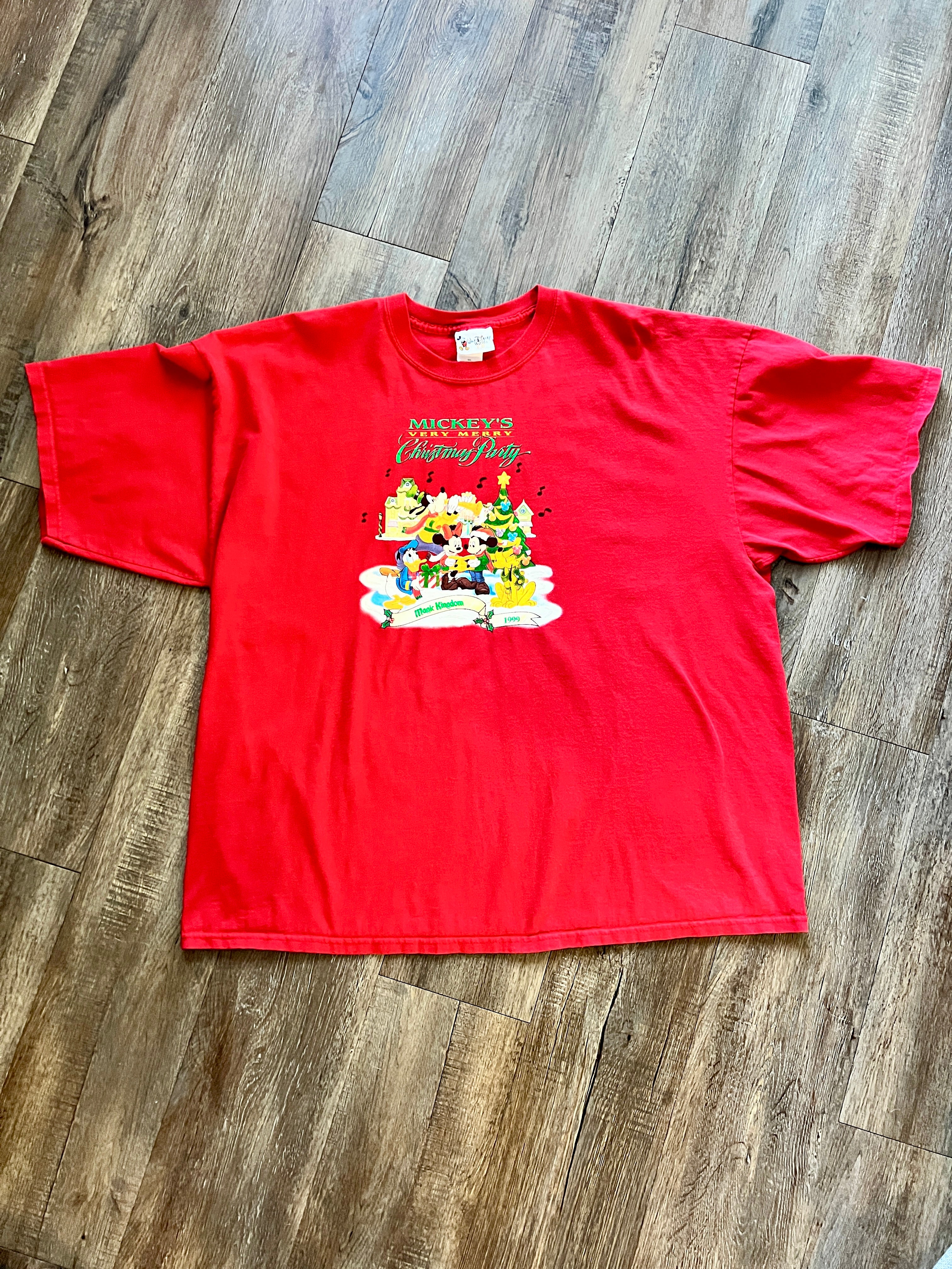 385 -Red 1999 Mickey's Very Merry Christmas Party Shirt - 2X