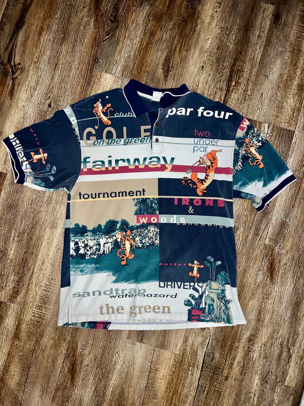 1004 -Navy, Green, & White Golfing Tigger Fairyway Golf Polo - XL