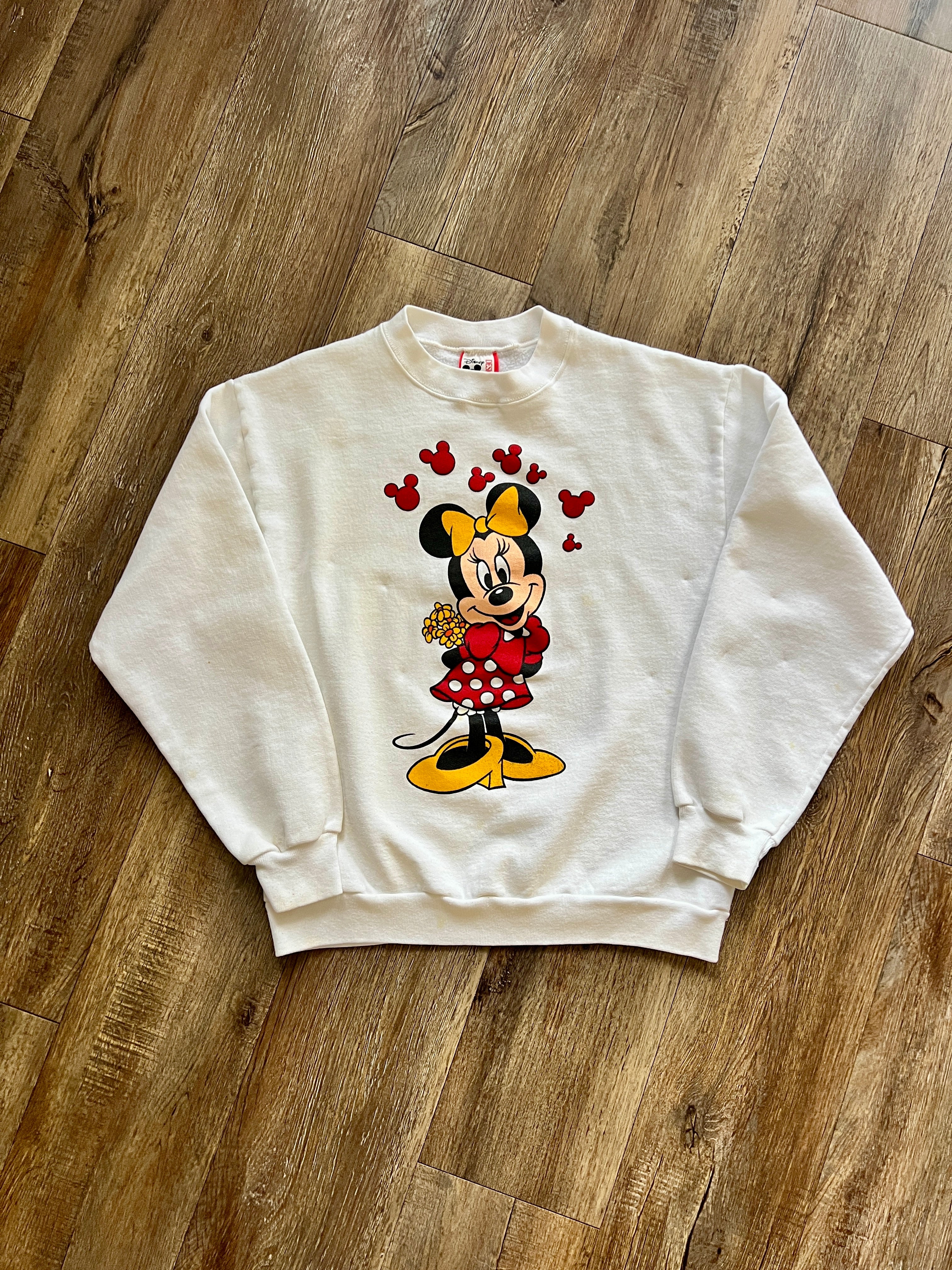 1038 -White Minnie Flower Bouquet Red Mickey Floating Hearts Crewneck - M