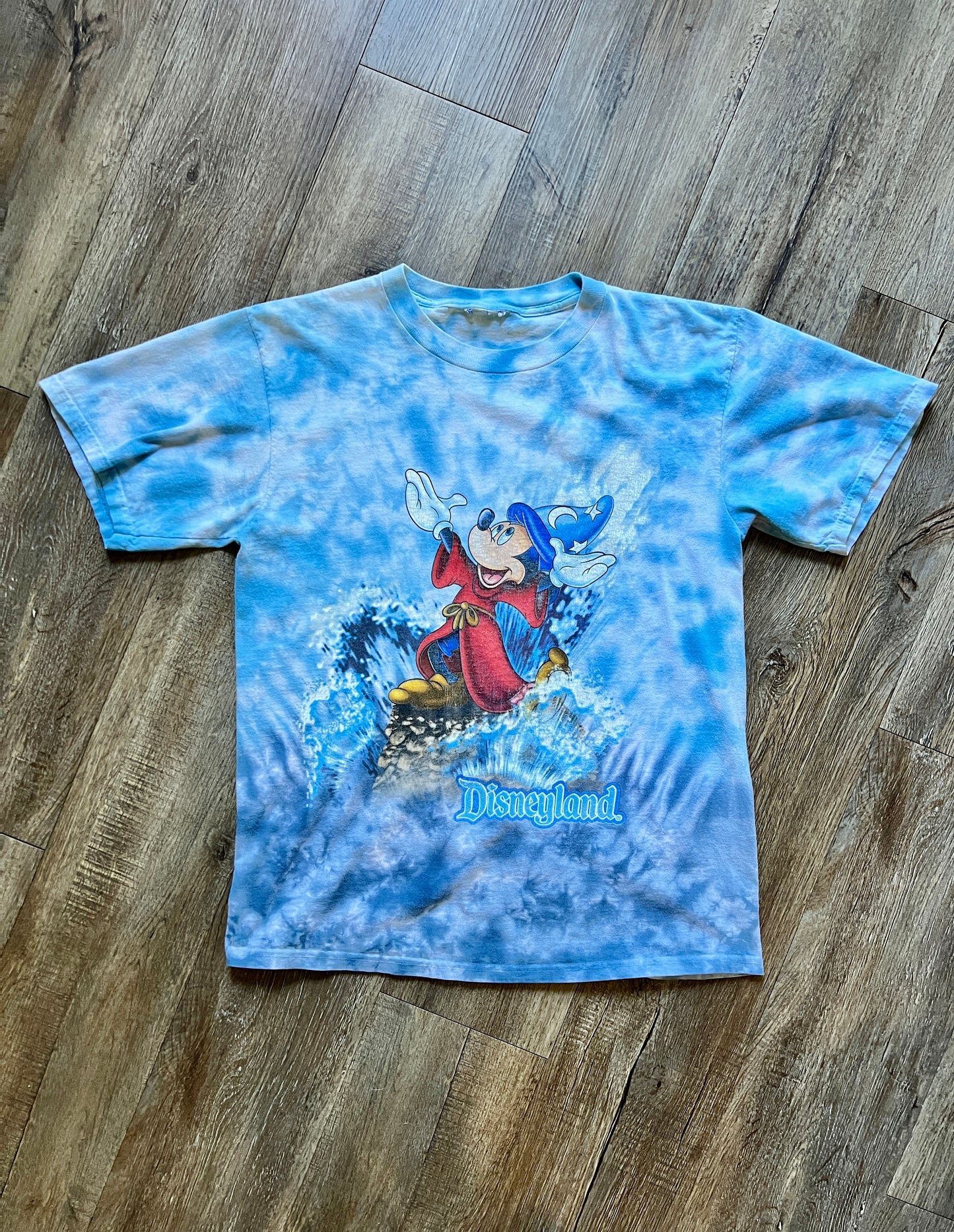 477 -Blue Tie-Dye Sorcerer Mickey Disneyland Shirt - XL