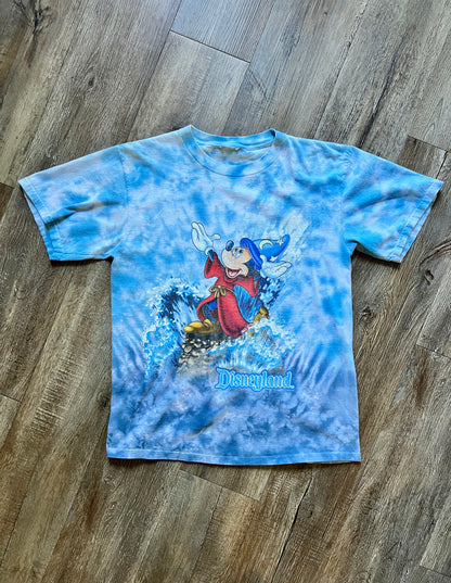 477 -Blue Tie-Dye Sorcerer Mickey Disneyland Shirt - XL