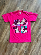 1046 -Red Minnie Range of Emotions Box Shirt - M