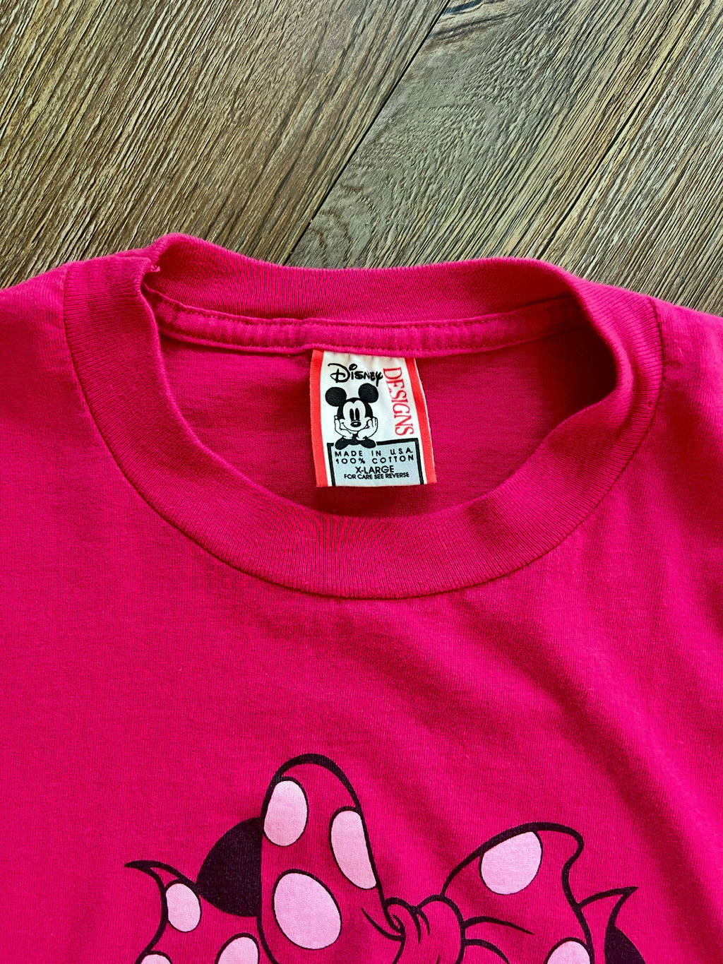 1037 -Red Minnie Holding Mickey Head Flower Bouquet Shirt - XL