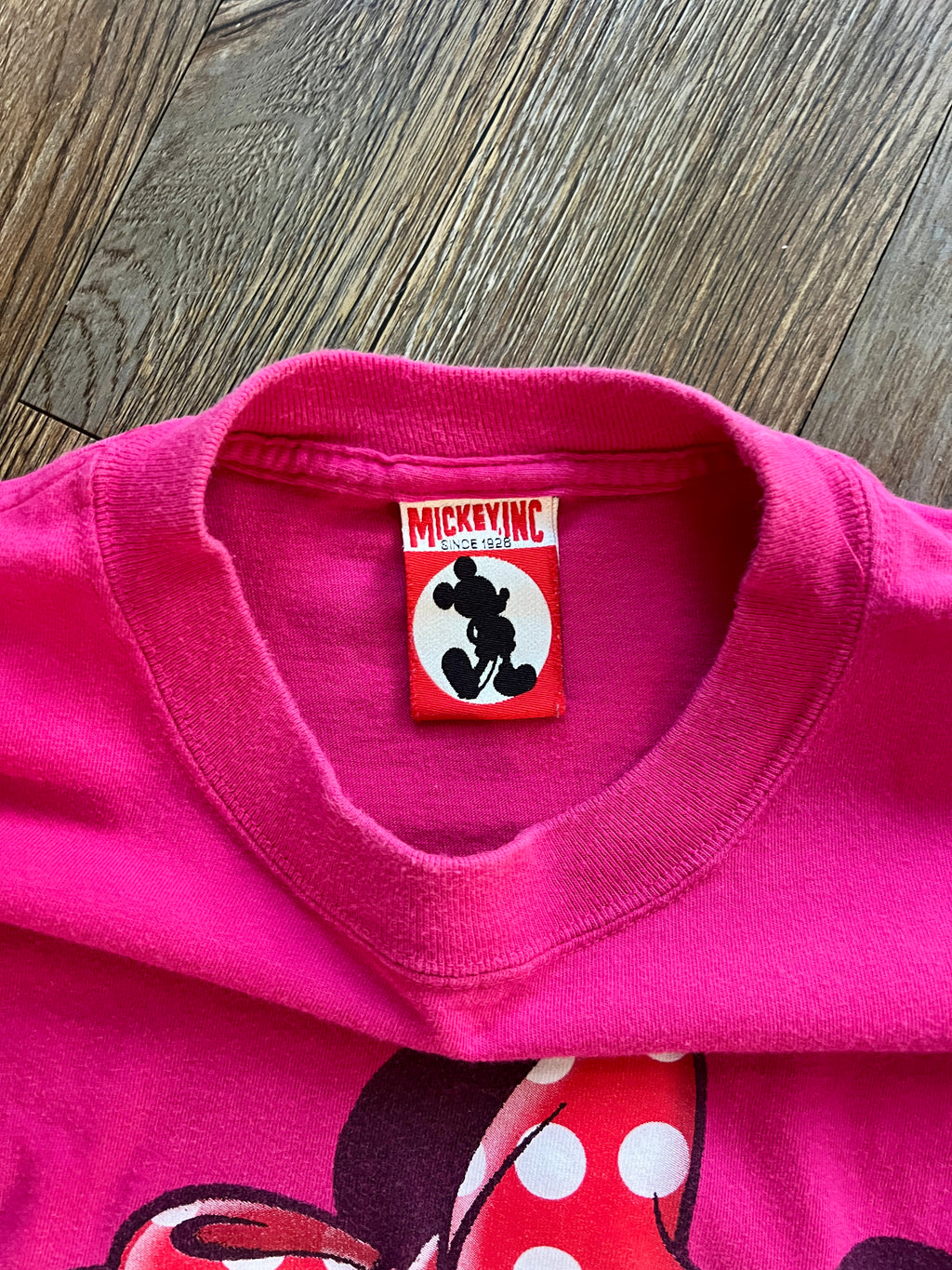 1034 -Pink Minnie Mouse Ear Hat WDW Logo Shirt - XL
