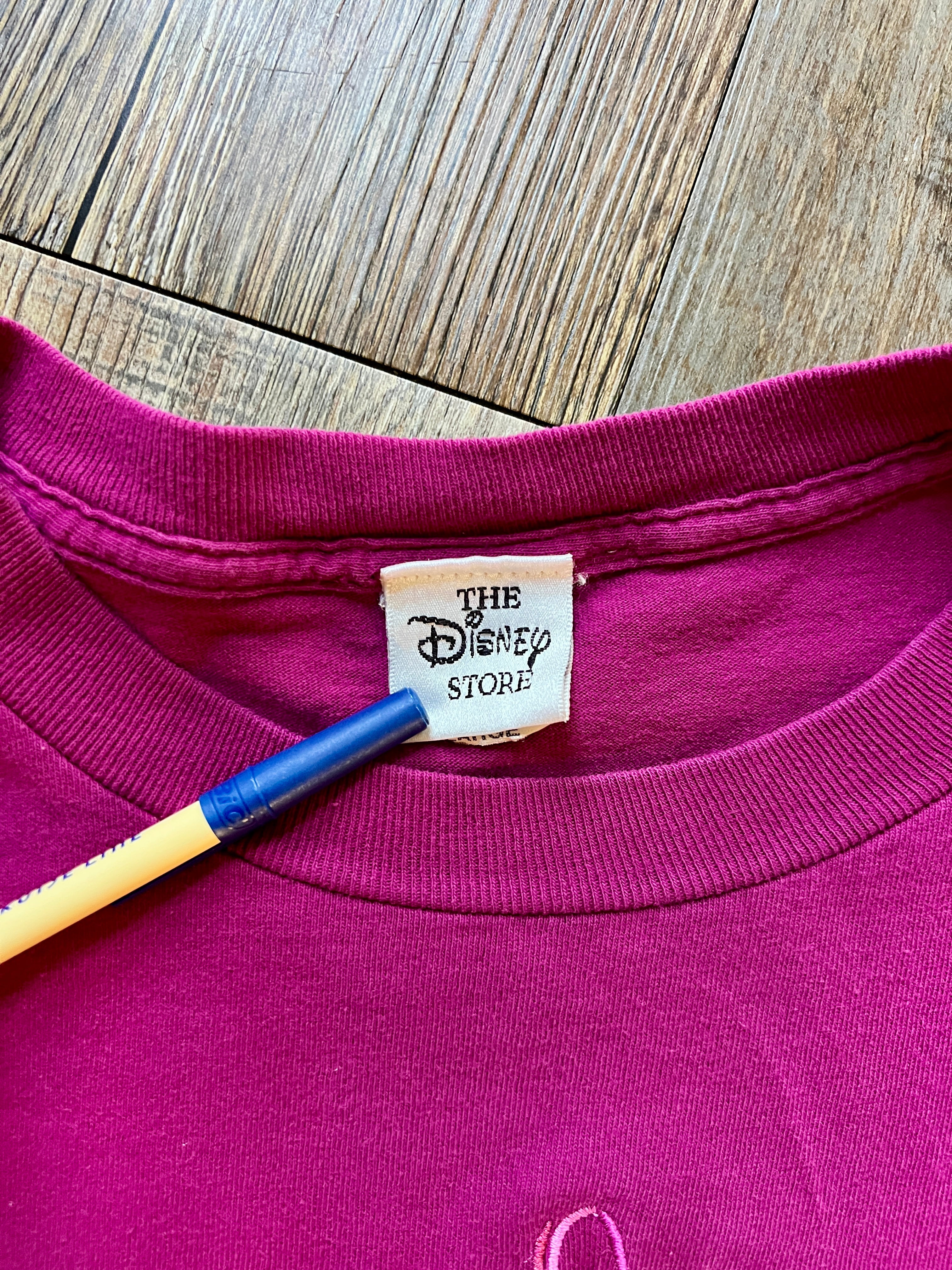 501 -Magenta Embroidered Minnie Silhouette Shirt - XL