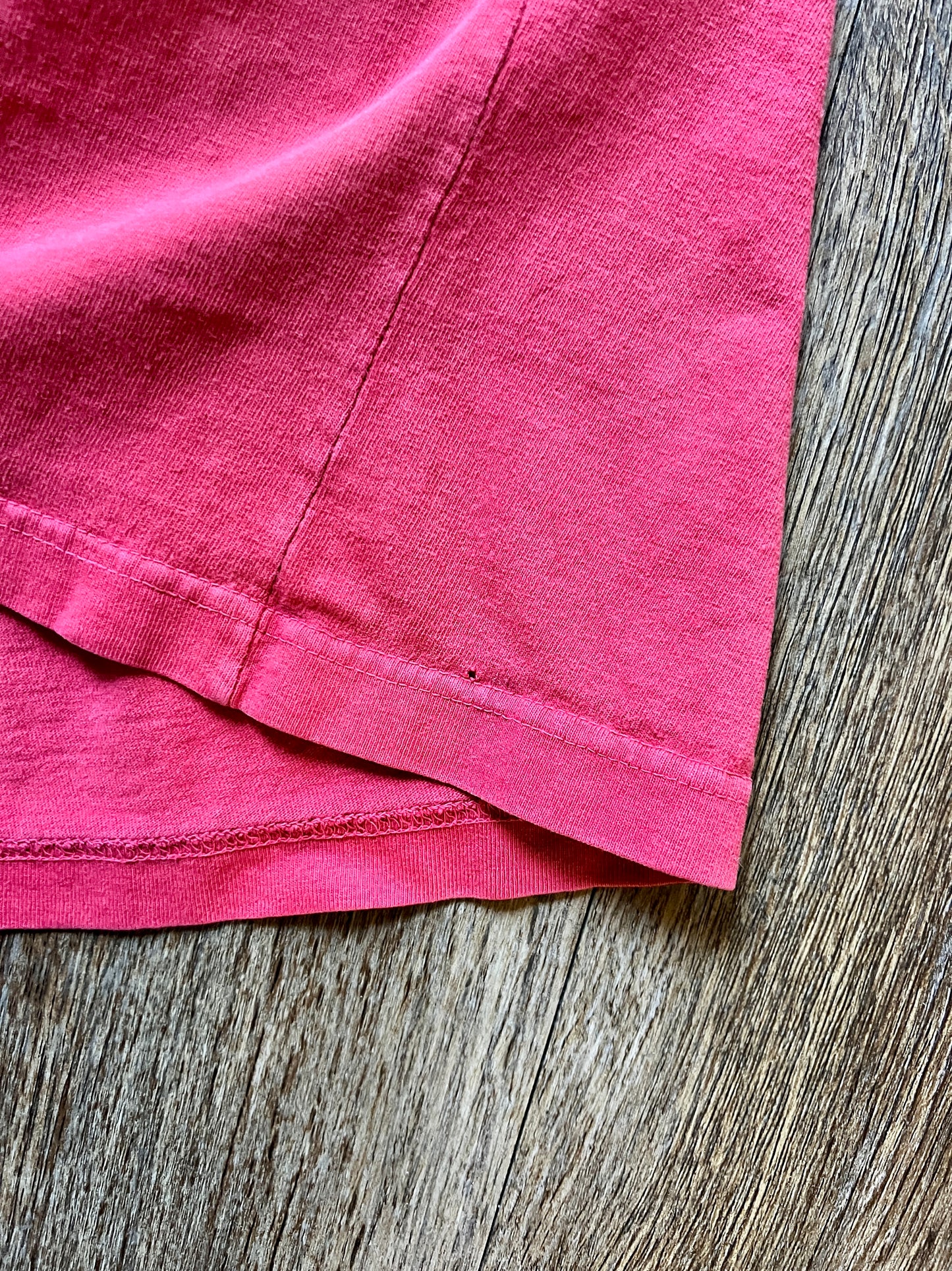 516 -Red, Yellow, & Green Typhoon Lagoon Surf’s Up Spray Paint Shirt - M