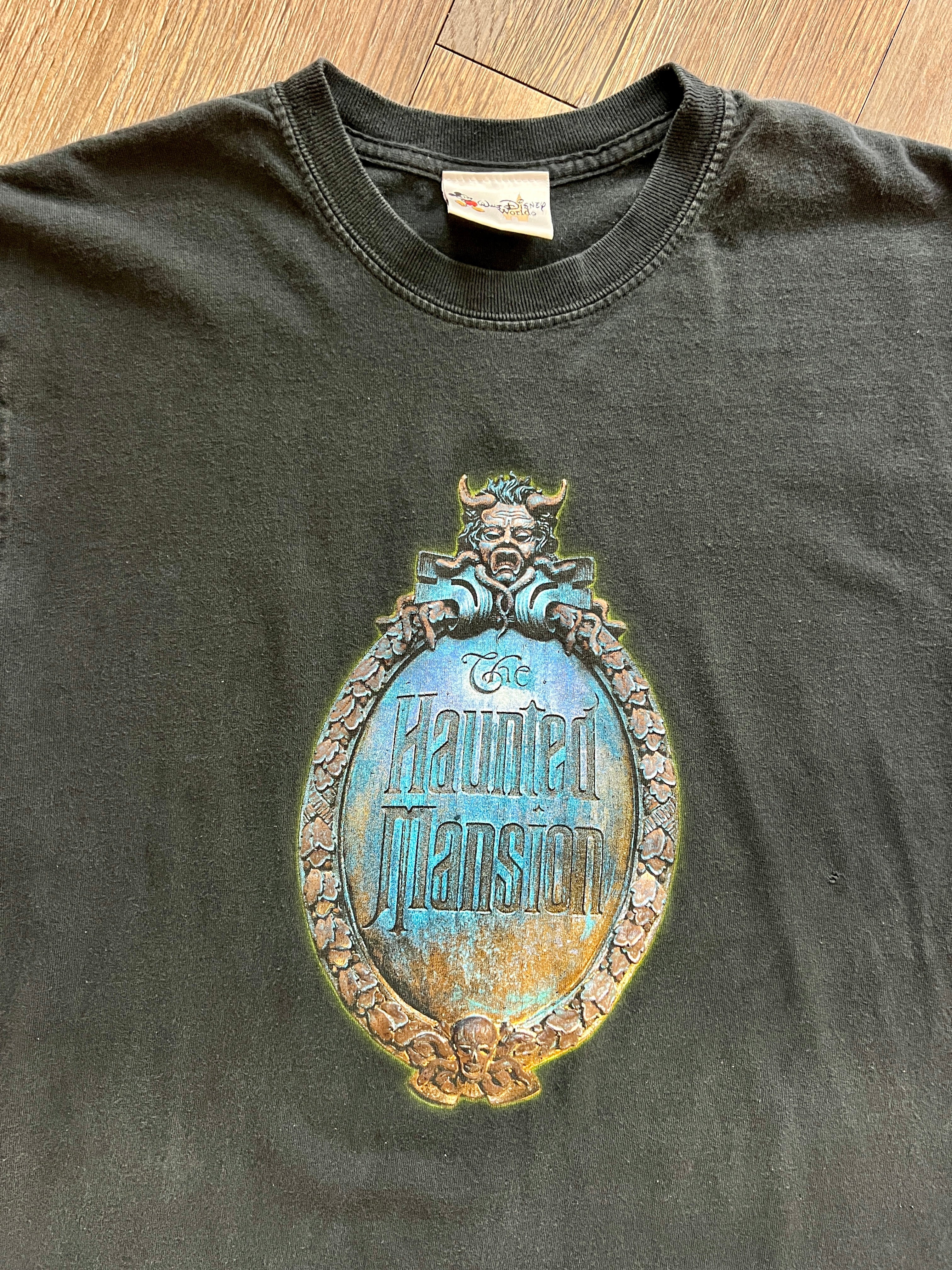 1068 -Black Haunted Mansion Monologue Shirt - M