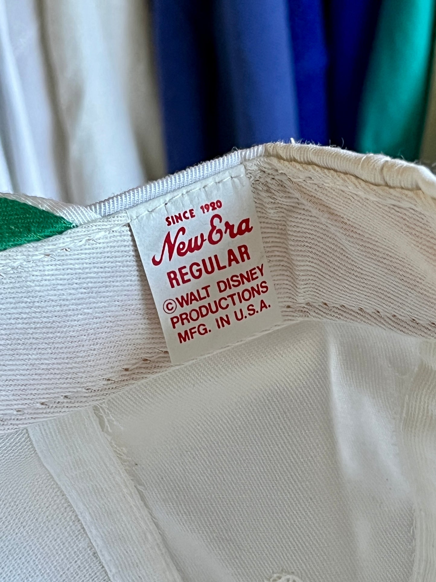 522 -White Embroidered WDW 20 Magical Years Hat