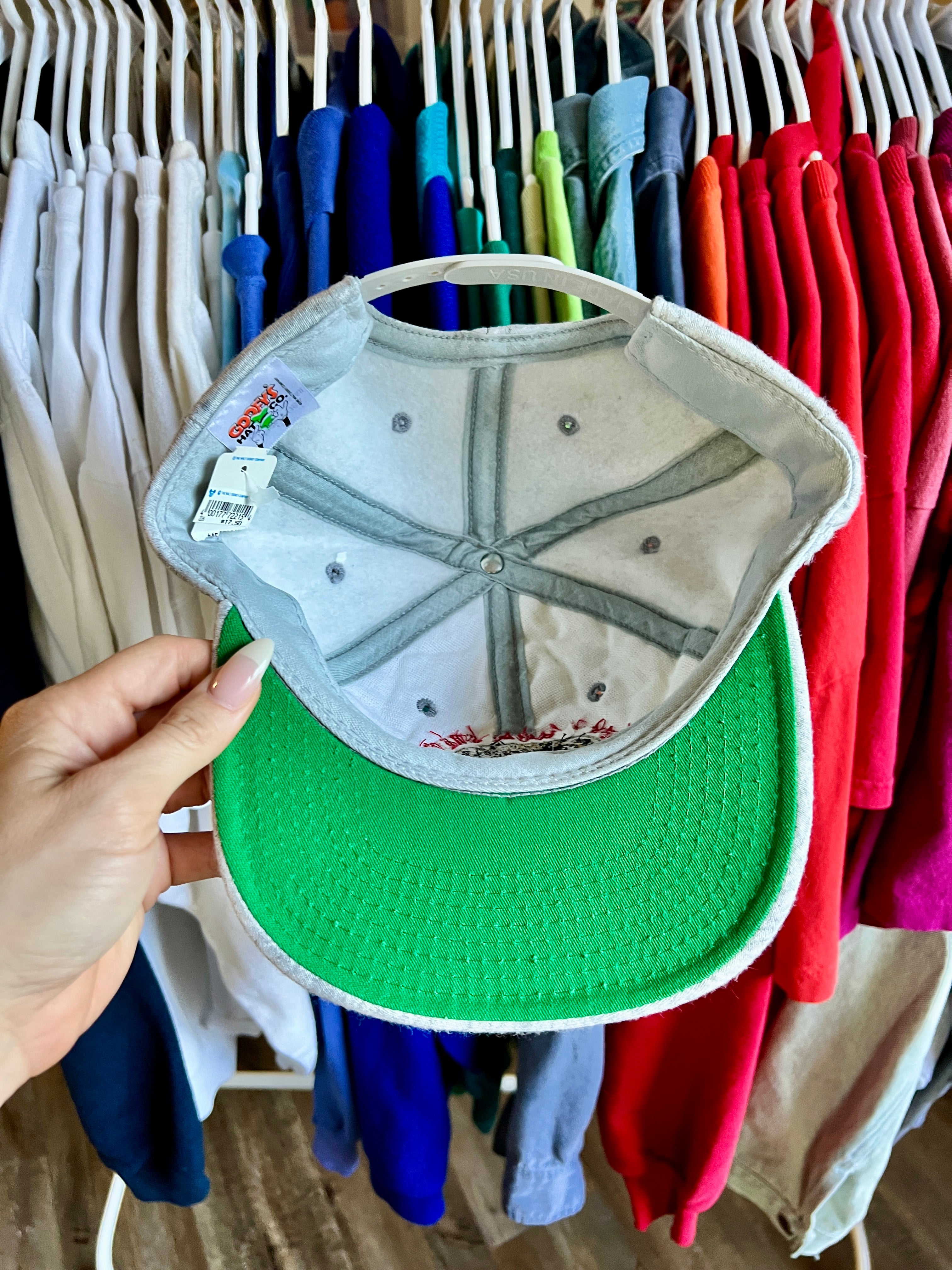 523 -NWT Heather Grey MGM Studios Logo Mickey Hat