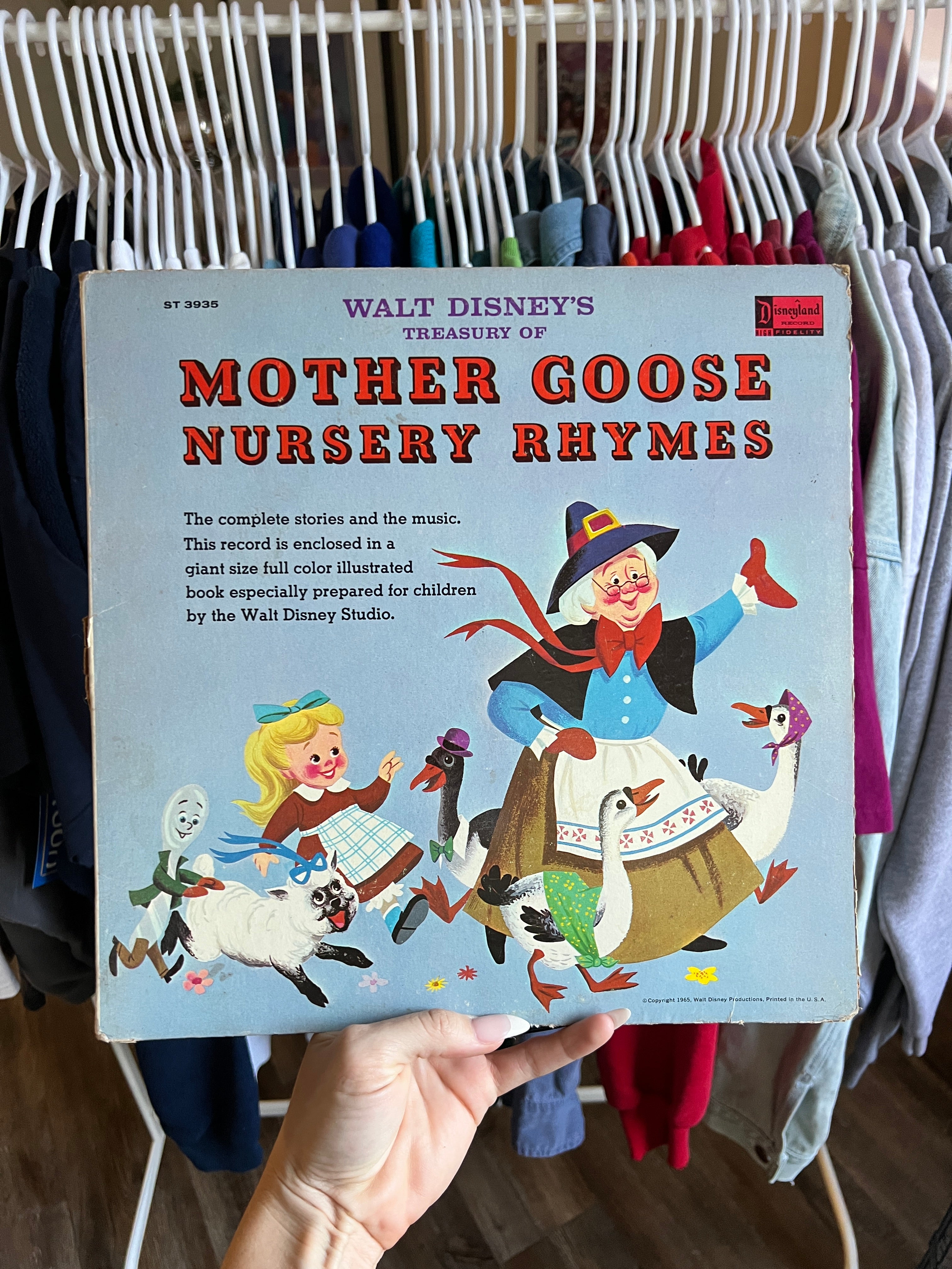 529 -Walt Disney’s Mother Goose Nursery Rhymes Storybook Vinyl Record