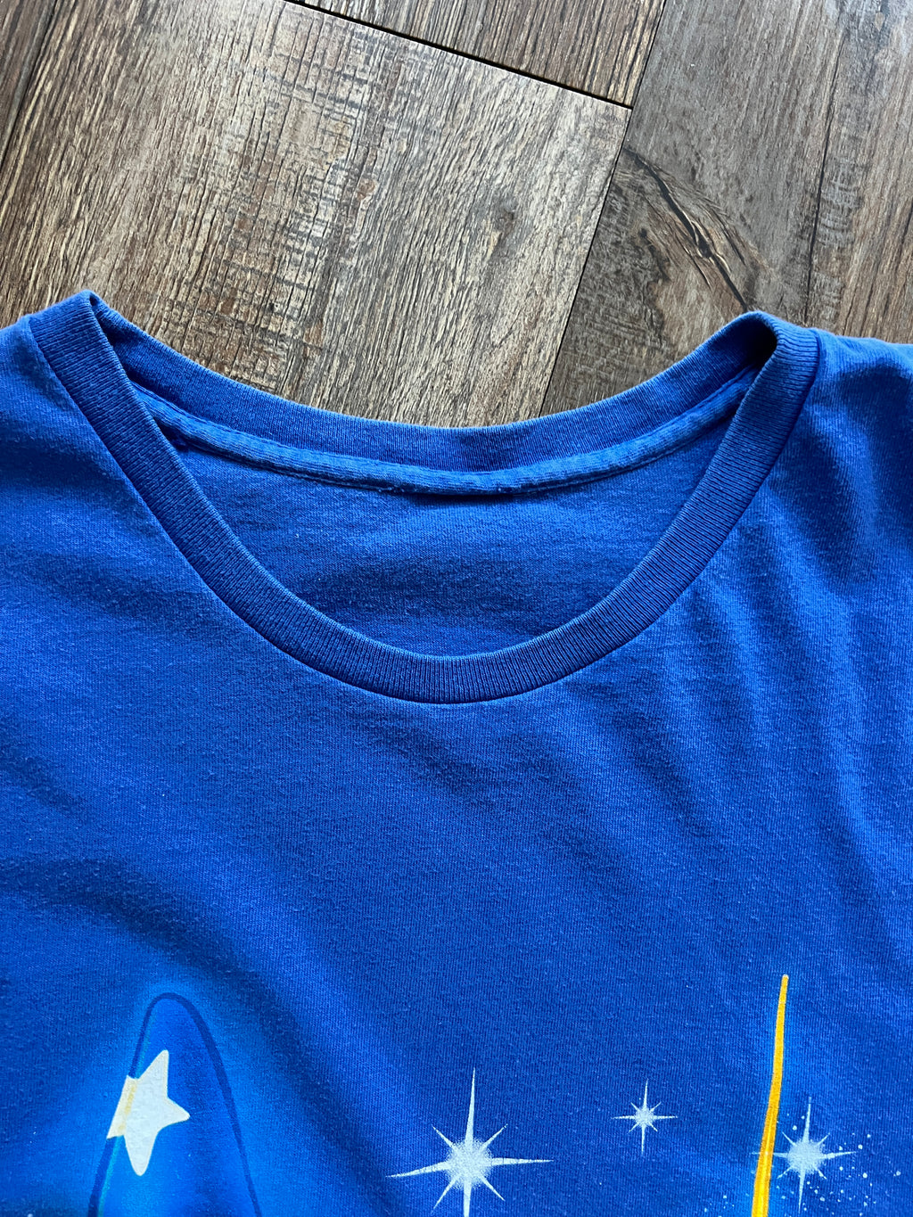 1063 -Blue Sorcerer Mickey Disneyland Sleep Shirt - OSFA