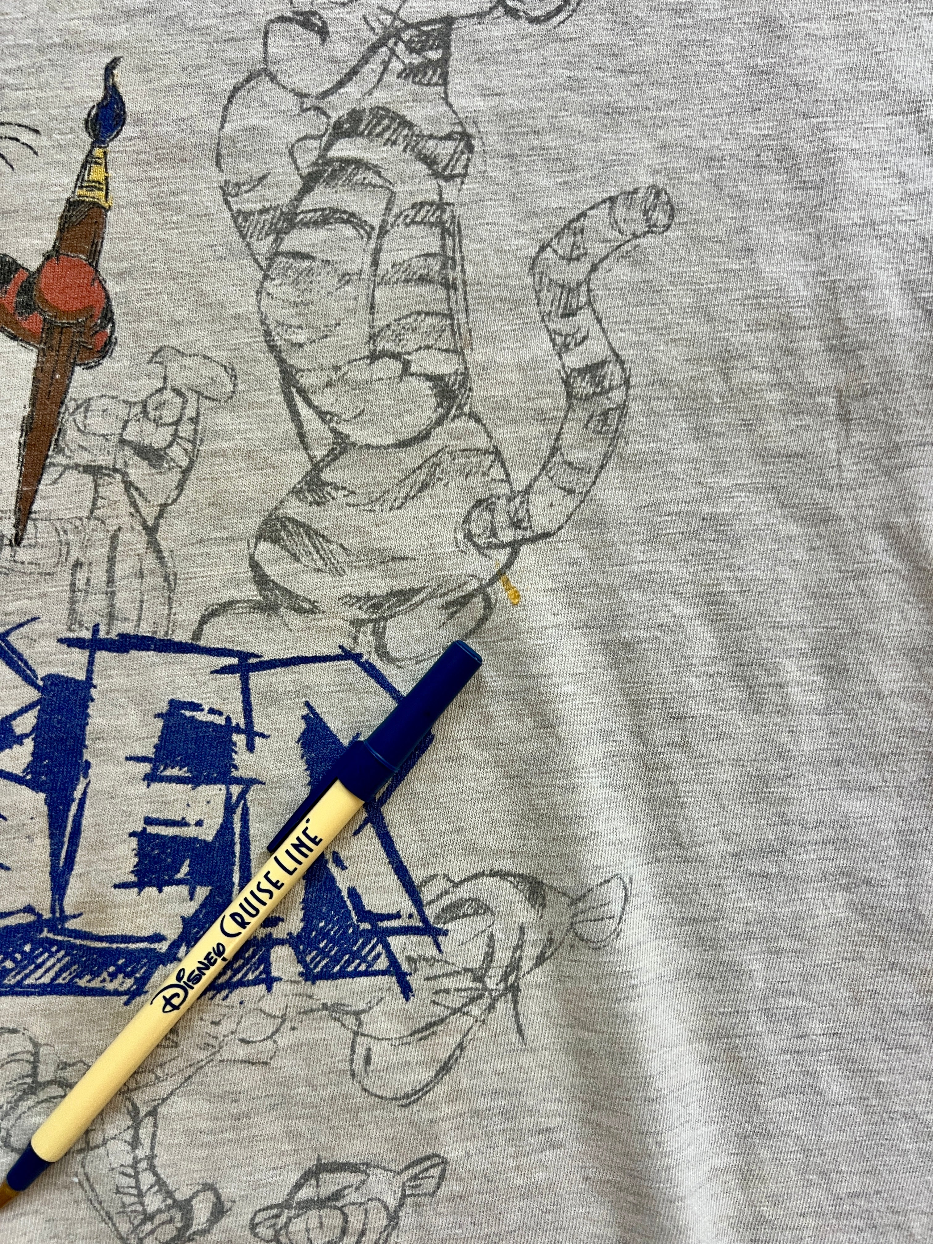 1060 -Grey Sketch Tigger Certified Character Shirt - L