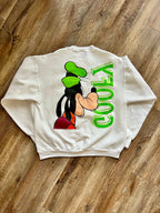 1099 -White & Green Goofy Front & Back Hit Character Crewneck -L