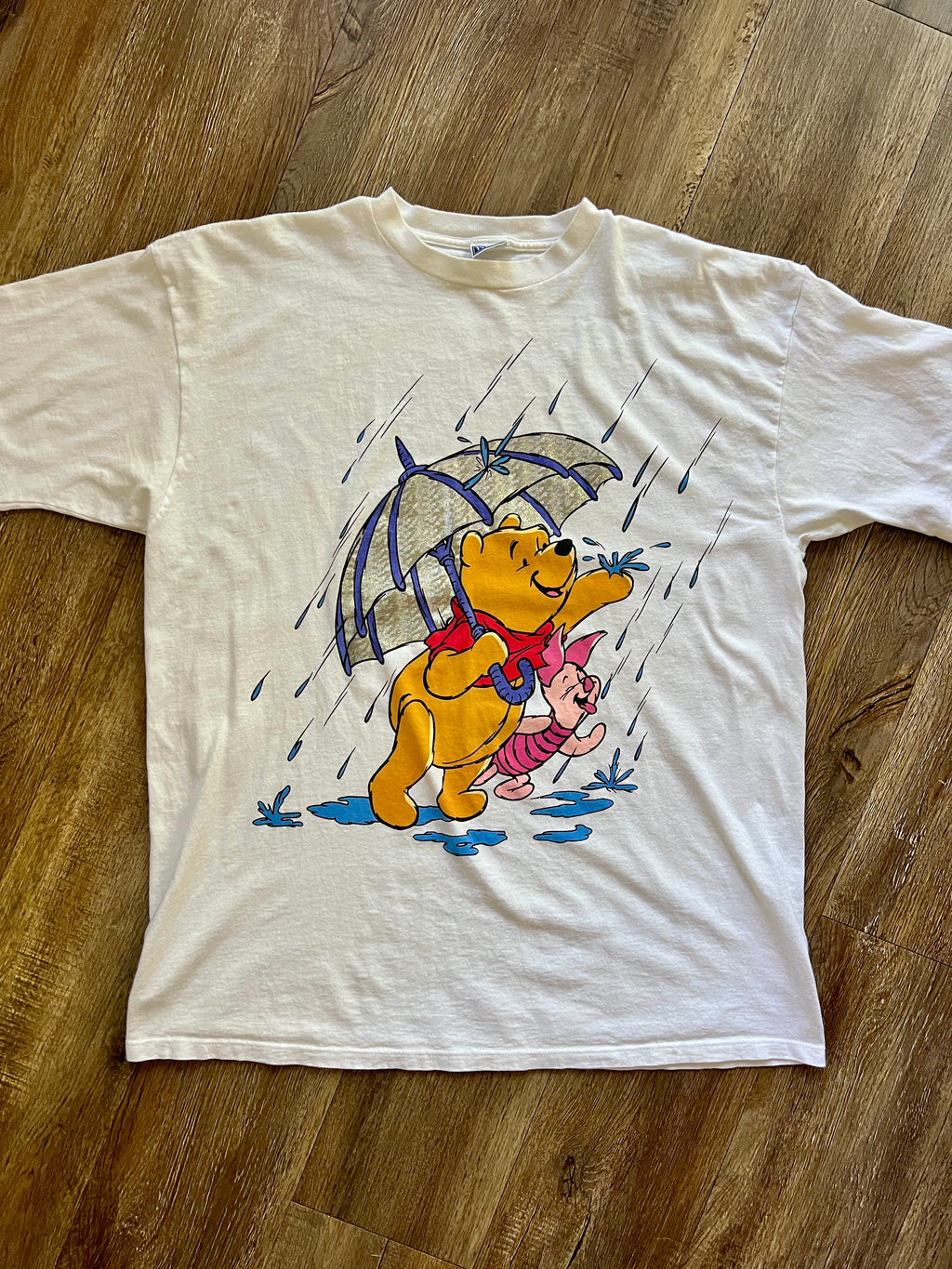 558 -White WTP & Piglet Holo Umbrella Raining Tee - XL