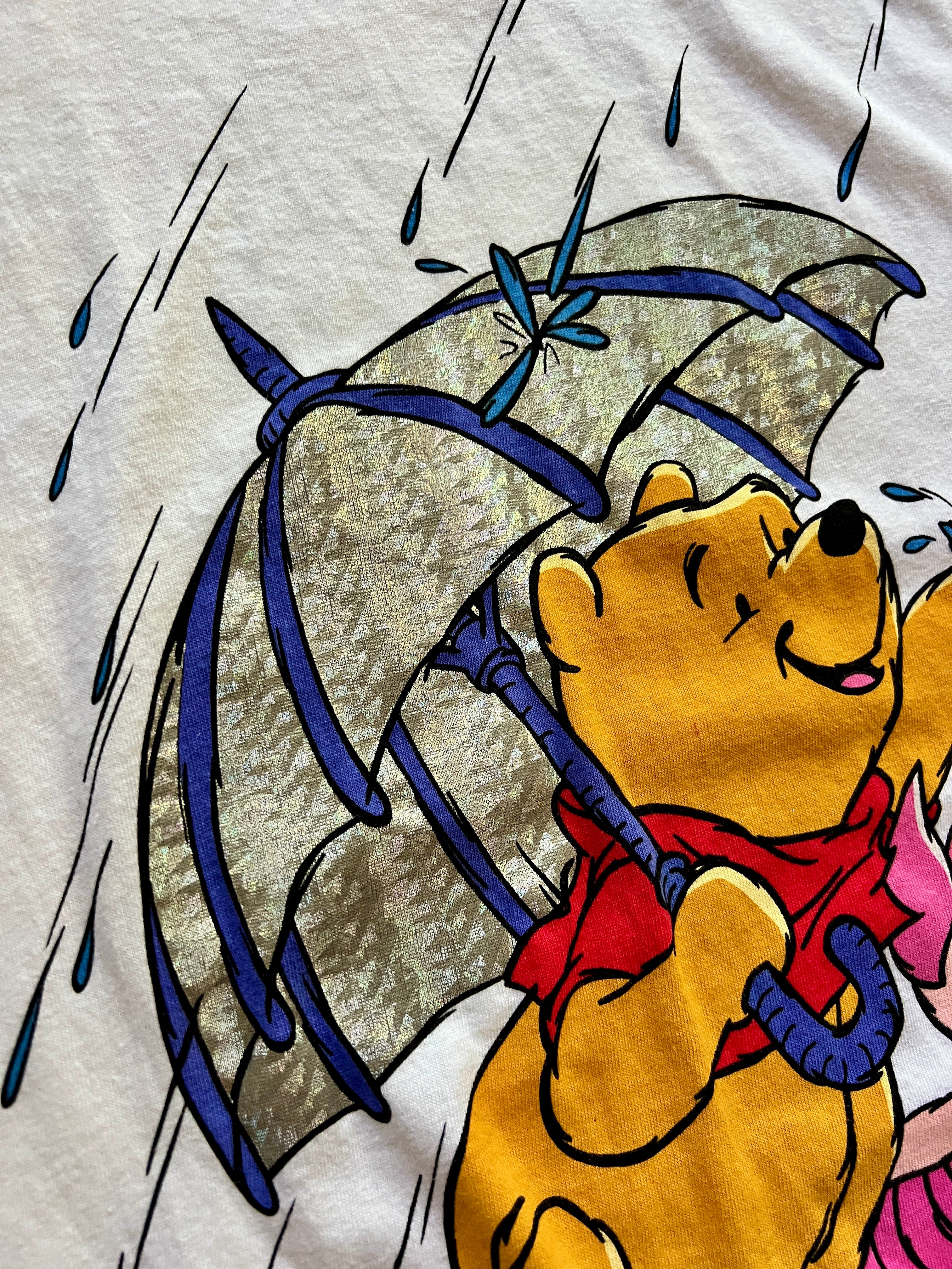 558 -White WTP & Piglet Holo Umbrella Raining Tee - XL