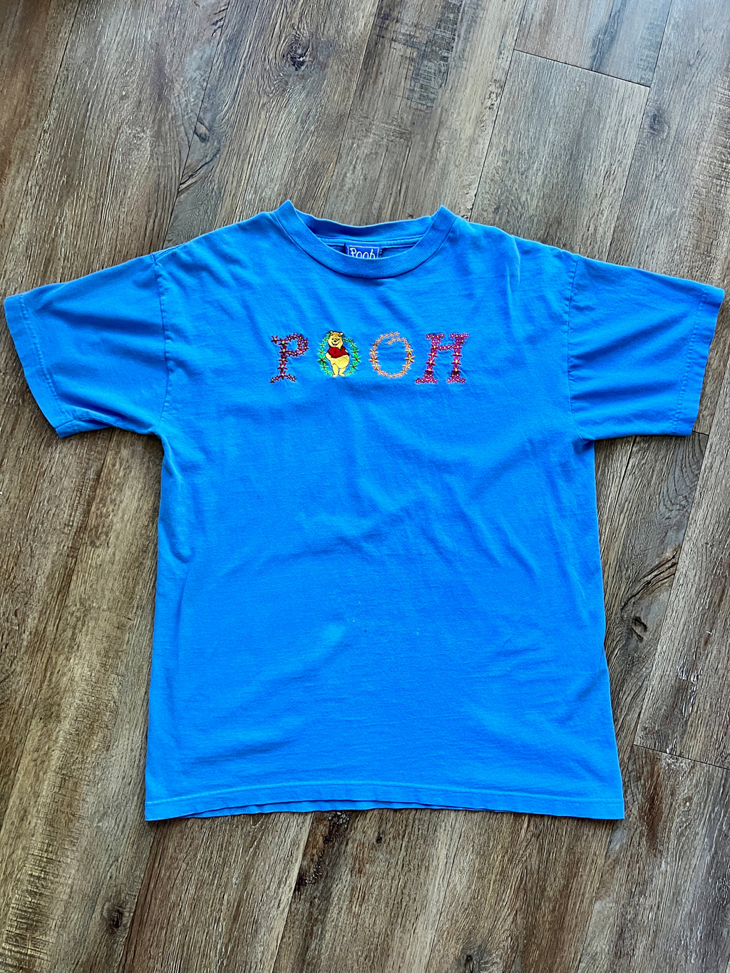 569 -Blue Embroidered WTP Flower Tee - L