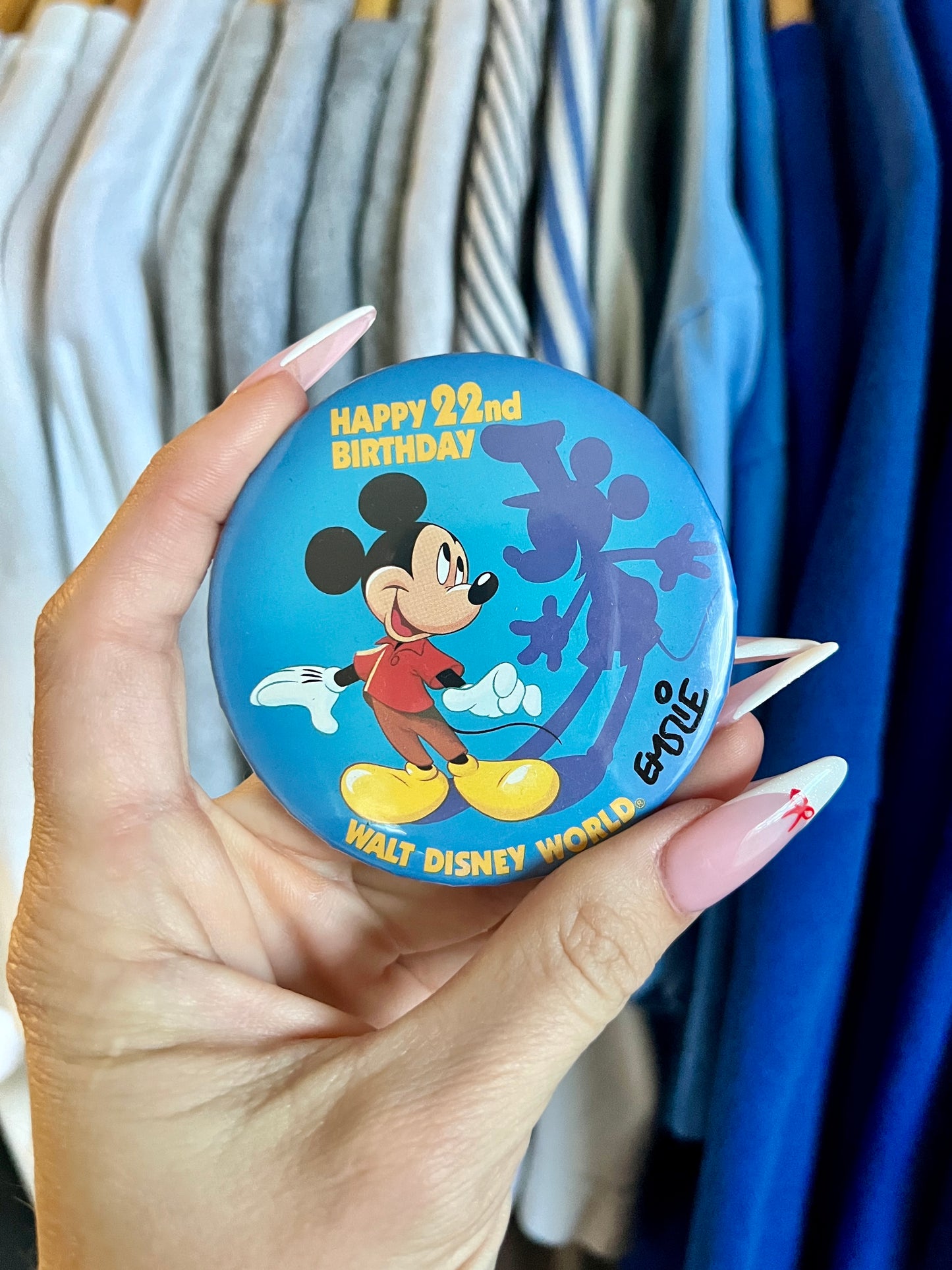 607 -Happy 22nd Birthday Shadow Mickey WDW Logo Button