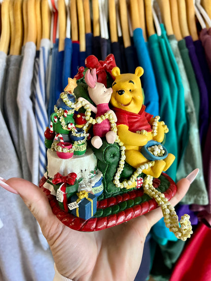 617 -WTP & Piglet Popcorn Garland Stocking Hanger