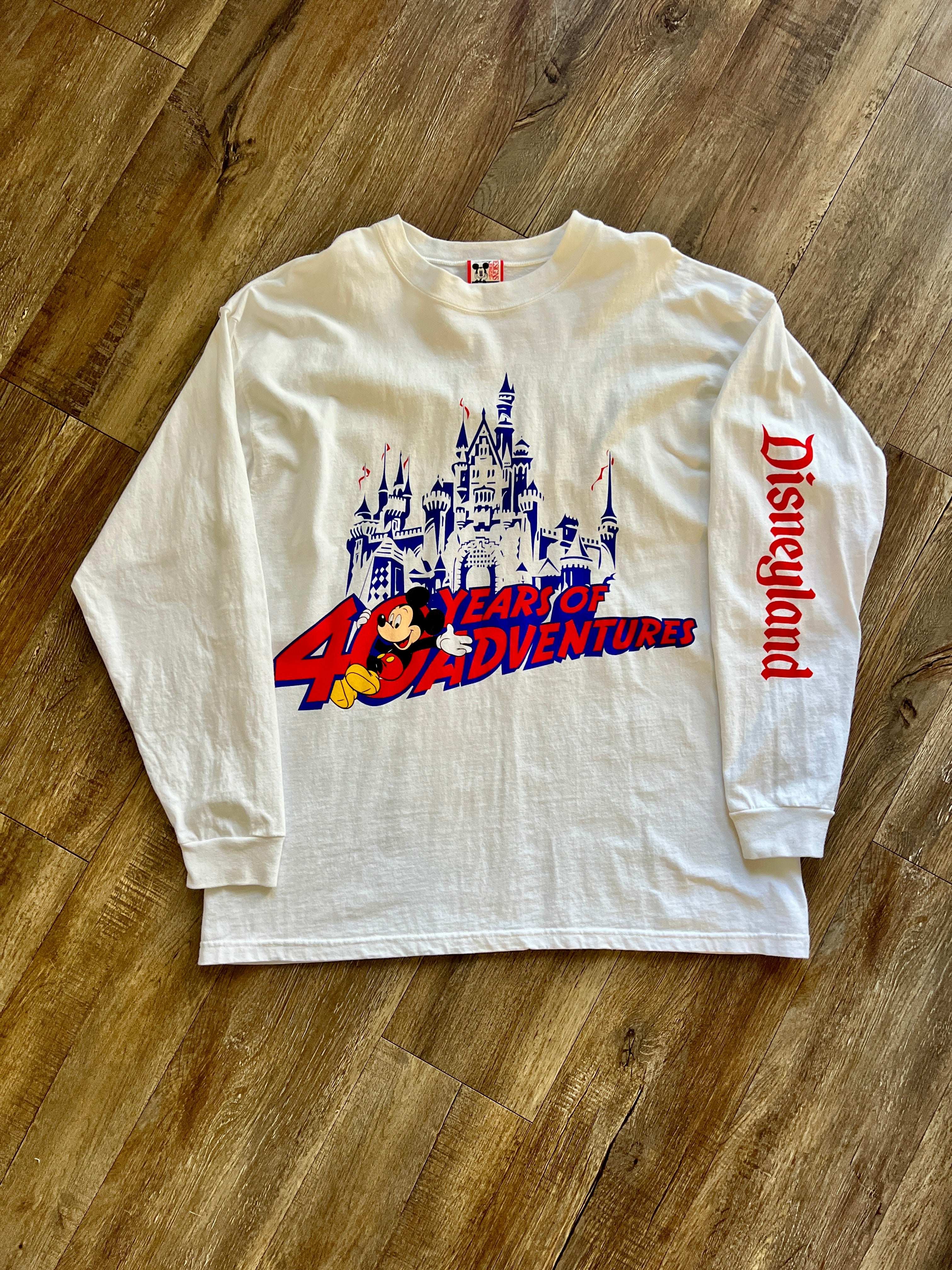 1137 -White Indiana Jones 1995 40 Years of Adventure Disneyland Long Sleeve - OSFA