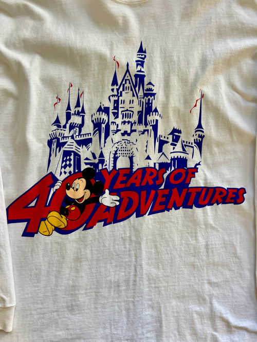 1137 -White Indiana Jones 1995 40 Years of Adventure Disneyland Long Sleeve - OSFA