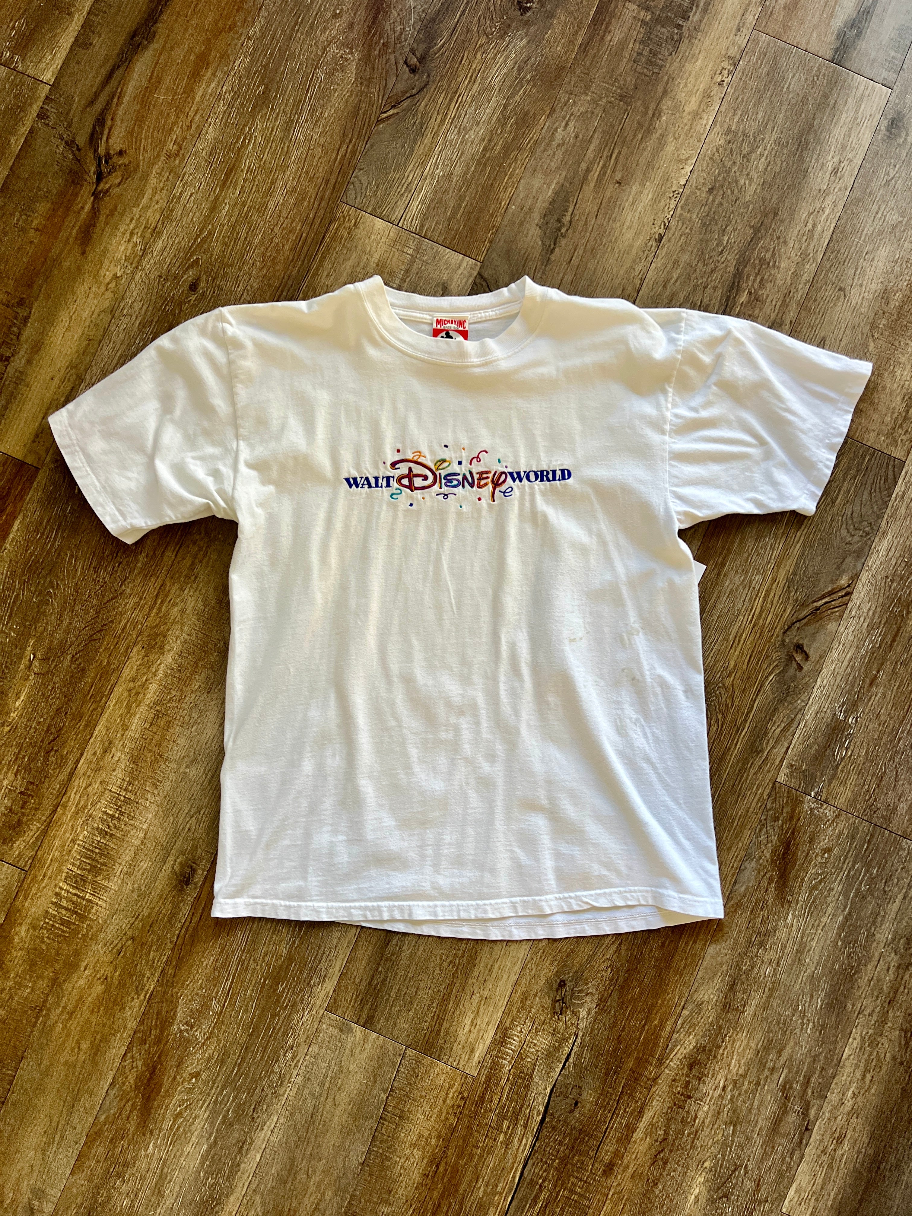 1138 -White Embroidered WDW Confetti Logo Shirt - L