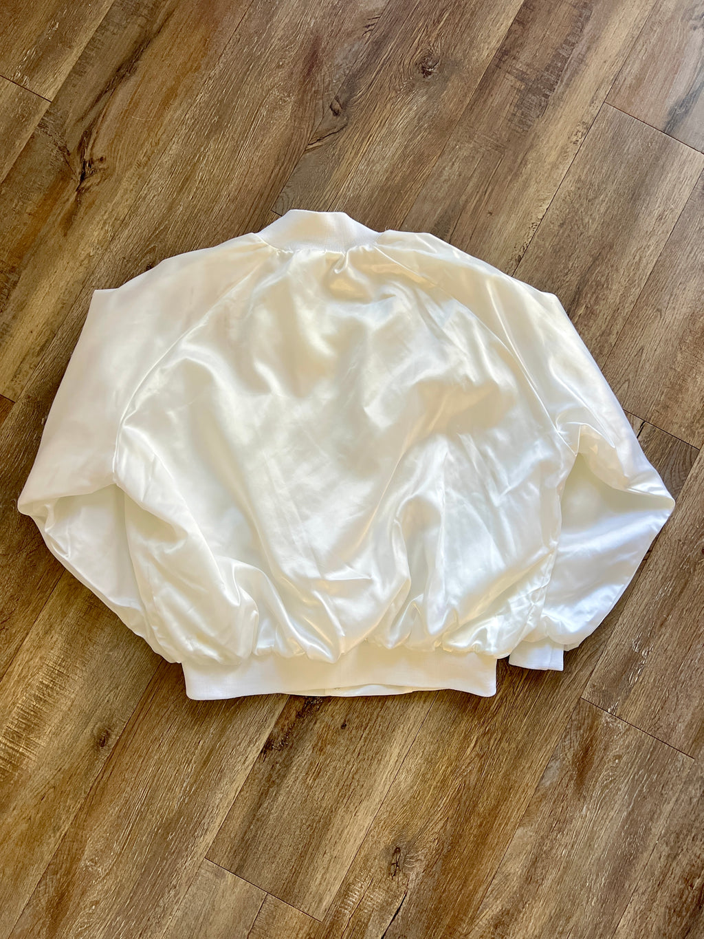 1140 -White Embroidered Mickey EPCOT Country Pocket Logo Satin Bomber - M