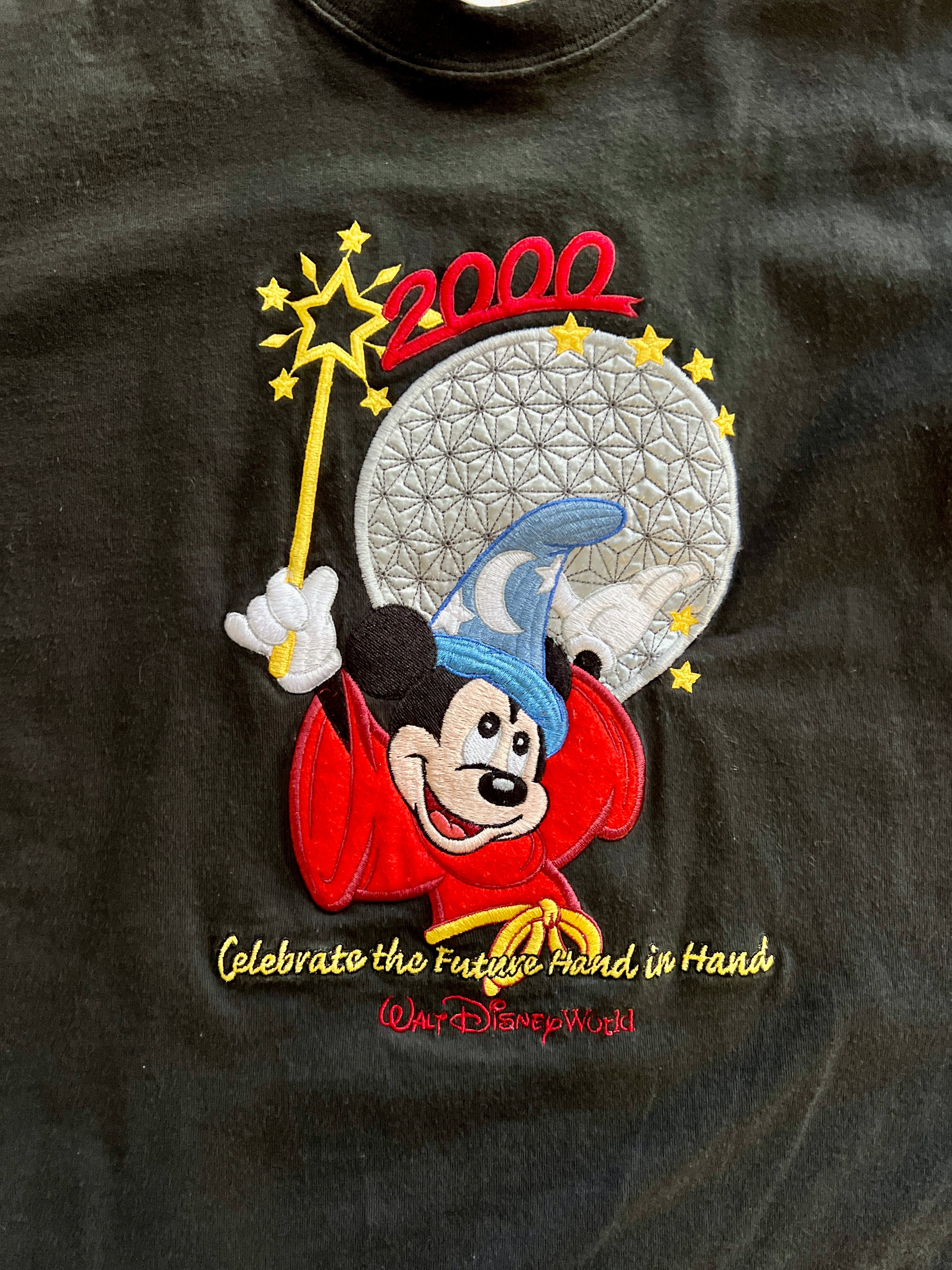1150 - Black Appliqué Sorcerer Mickey EPCOT 2000 Celebrate the Future Shirt - YM