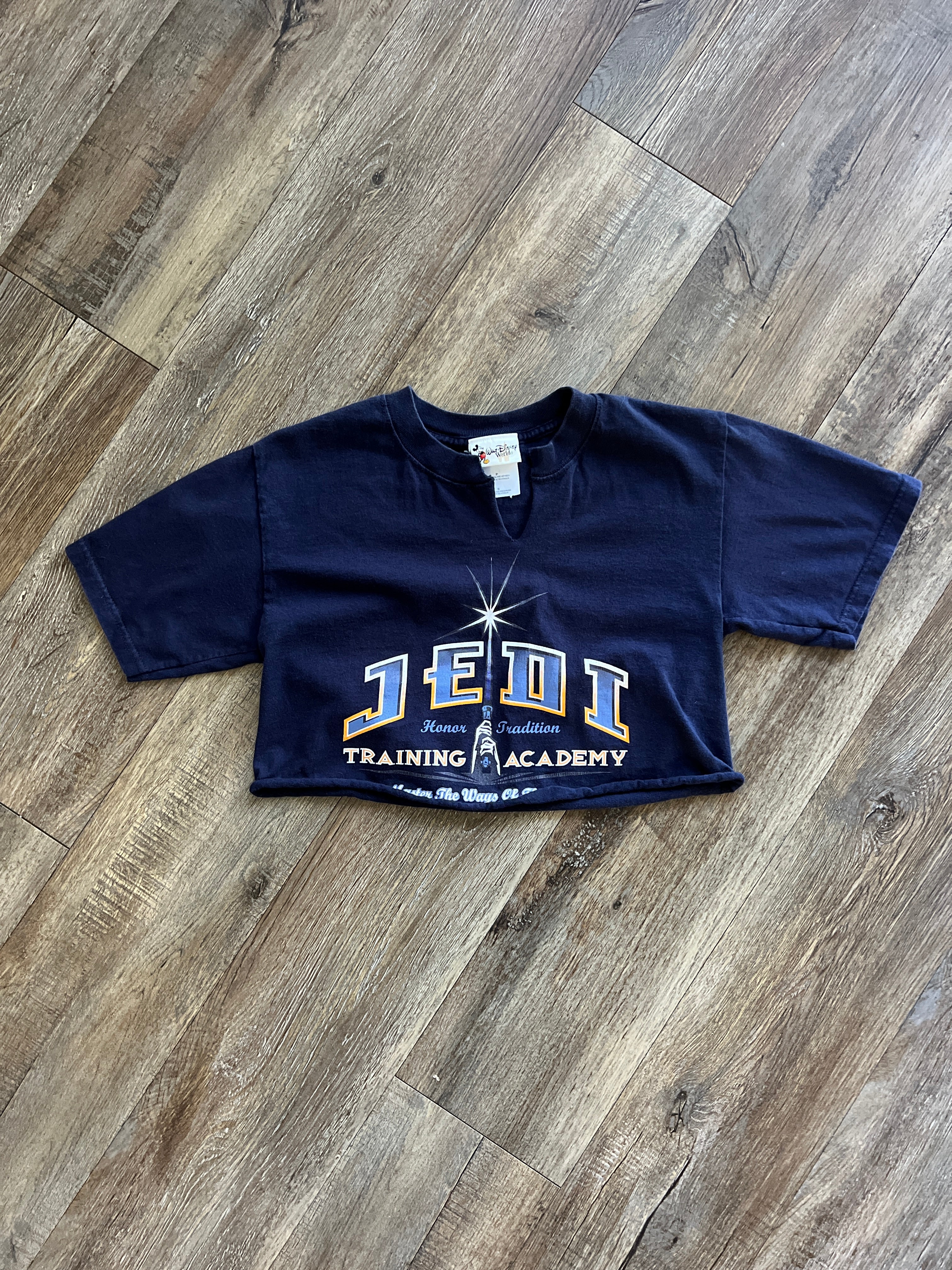 1151 -Navy Cropped Jedi Training Academy Shirt - S