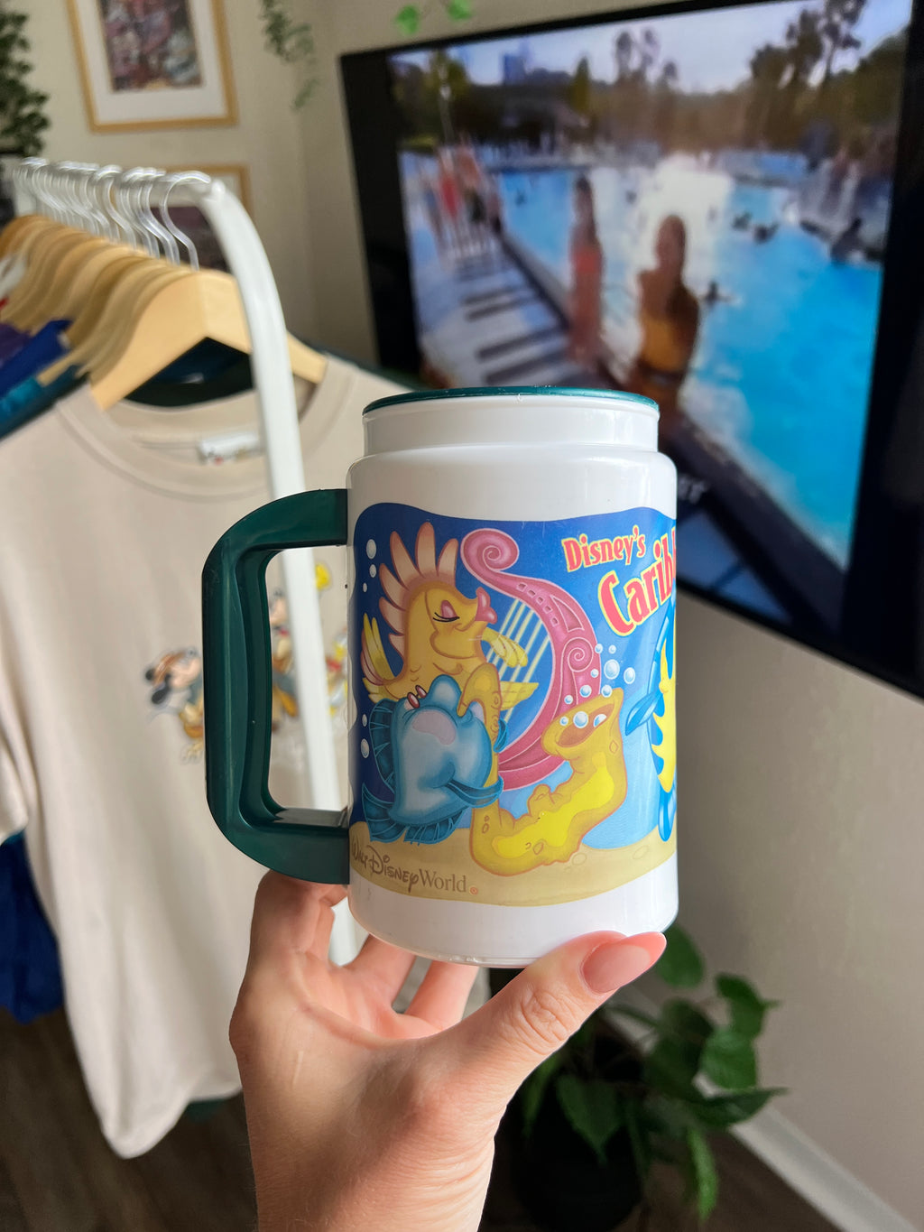 109 -Caribbean Beach Ariel Resort Mug