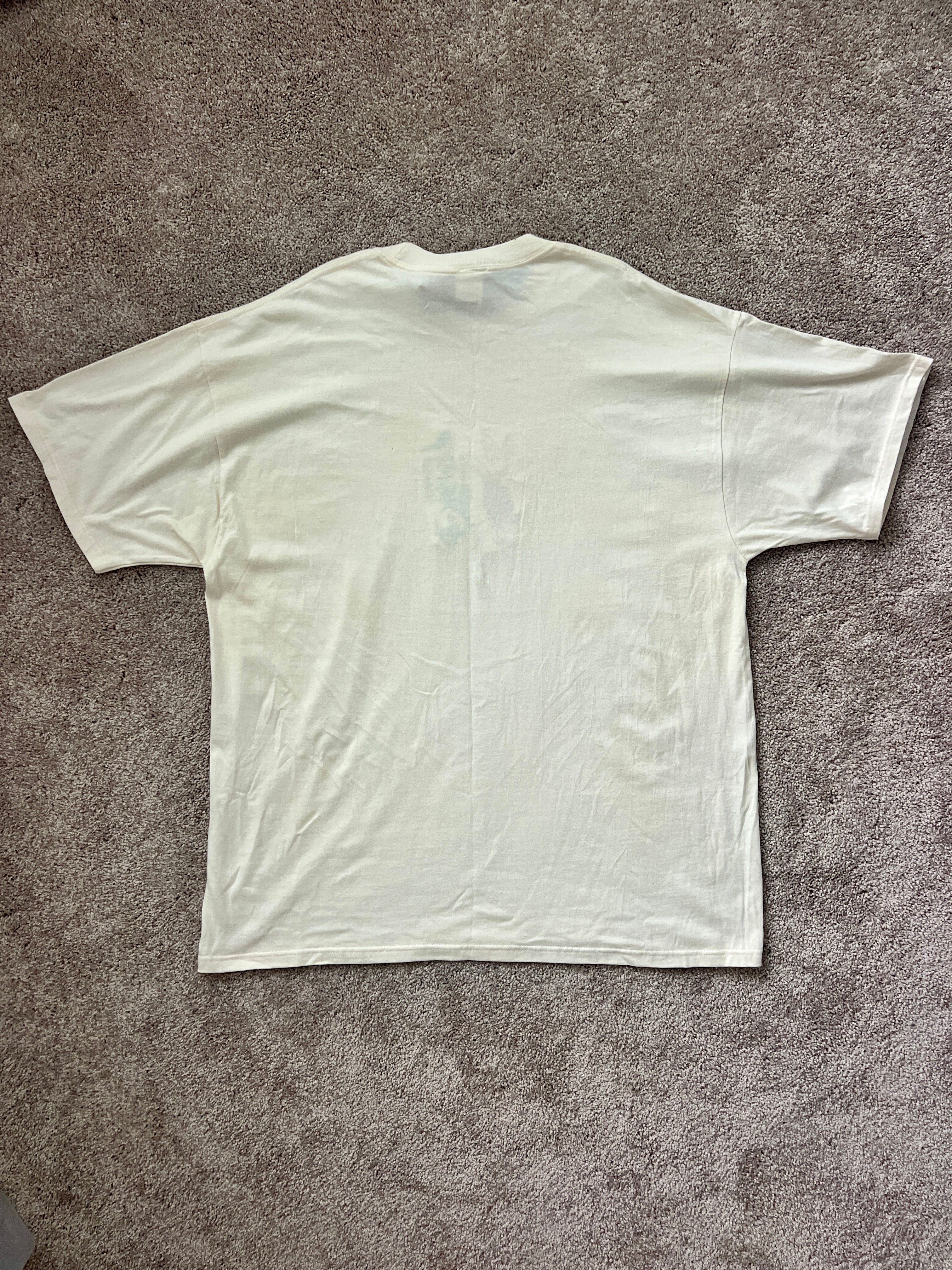 1404 - NWT Ivory Embroidered Piglet WDW Tee