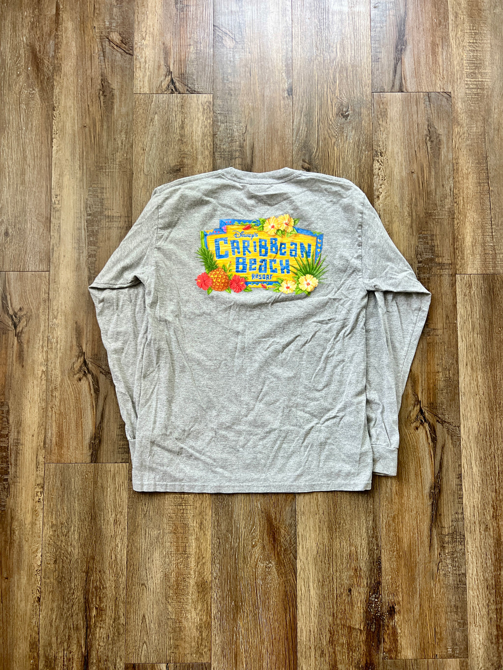 104 -Grey Longsleeve Caribbean Beach Shirt - M