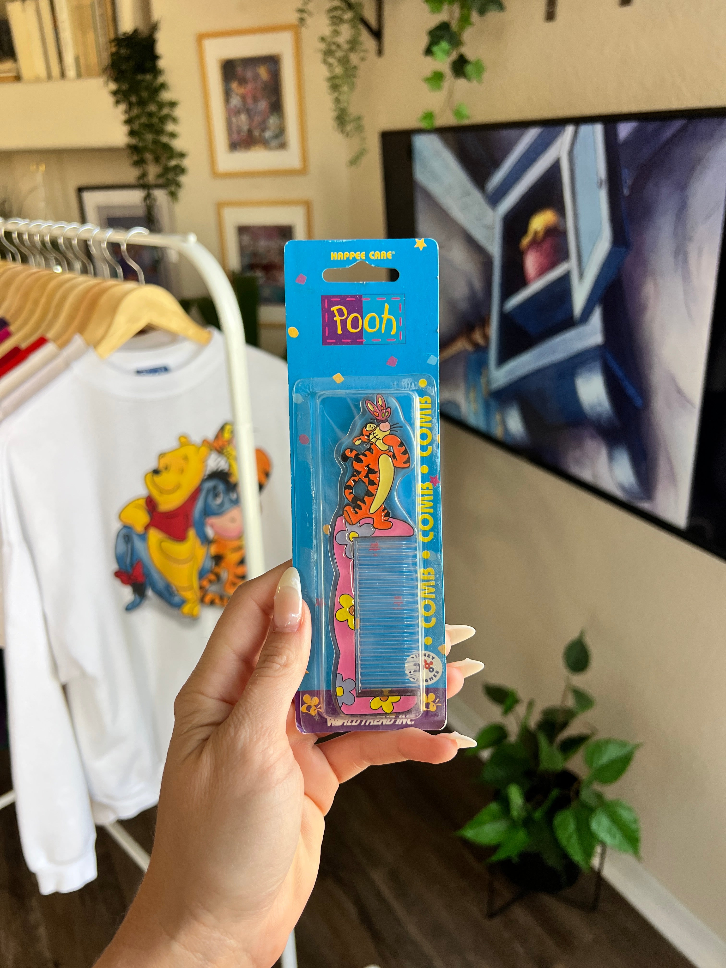 87 -WTP Combs & Brush
