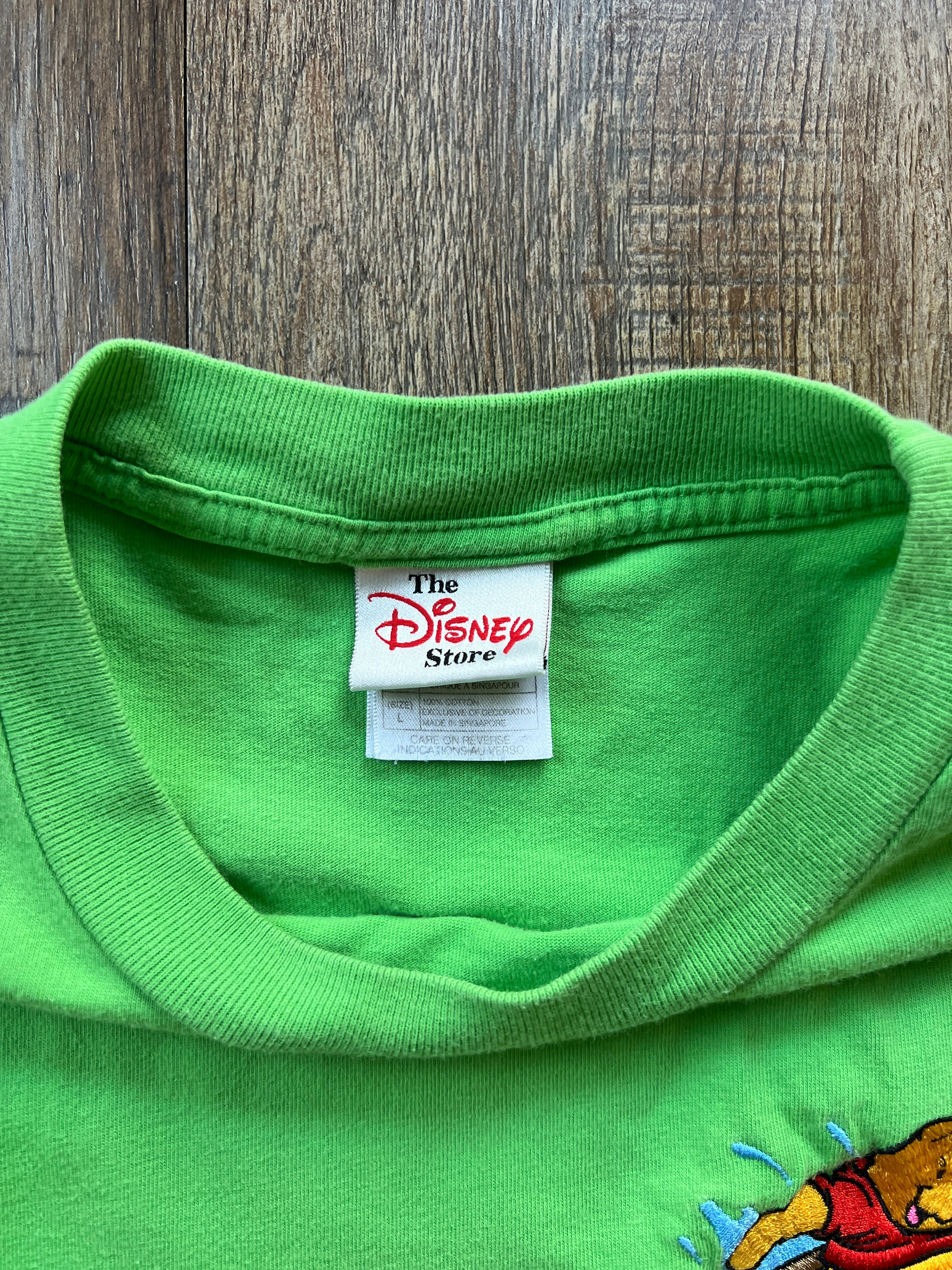 72 -Green Piglet & Pooh Flood Embroidered Pocket Tee - L