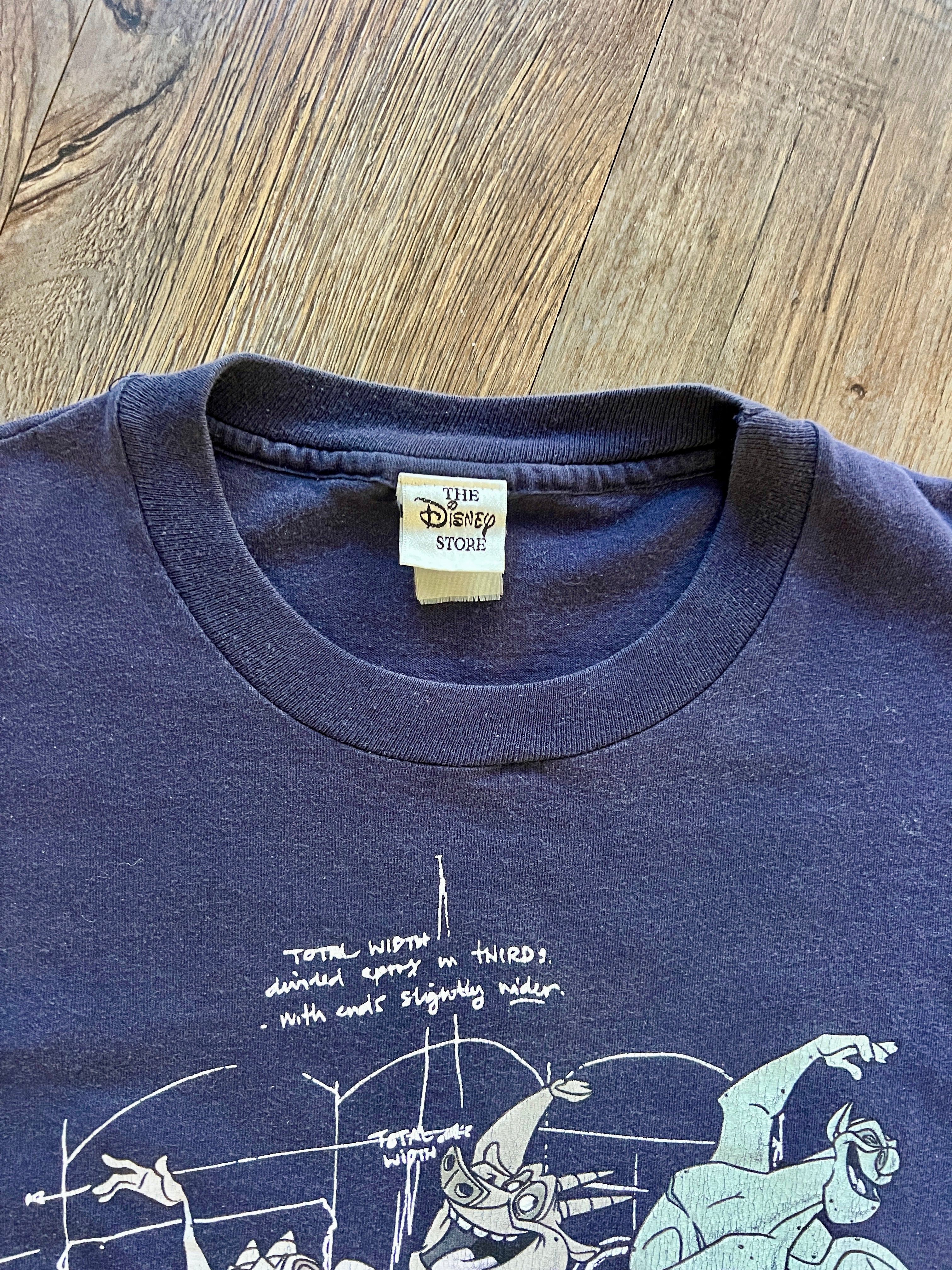 1154 -Navy Hunchback of Notre Dame Living on the Edge Gargoyle Shirt - XL