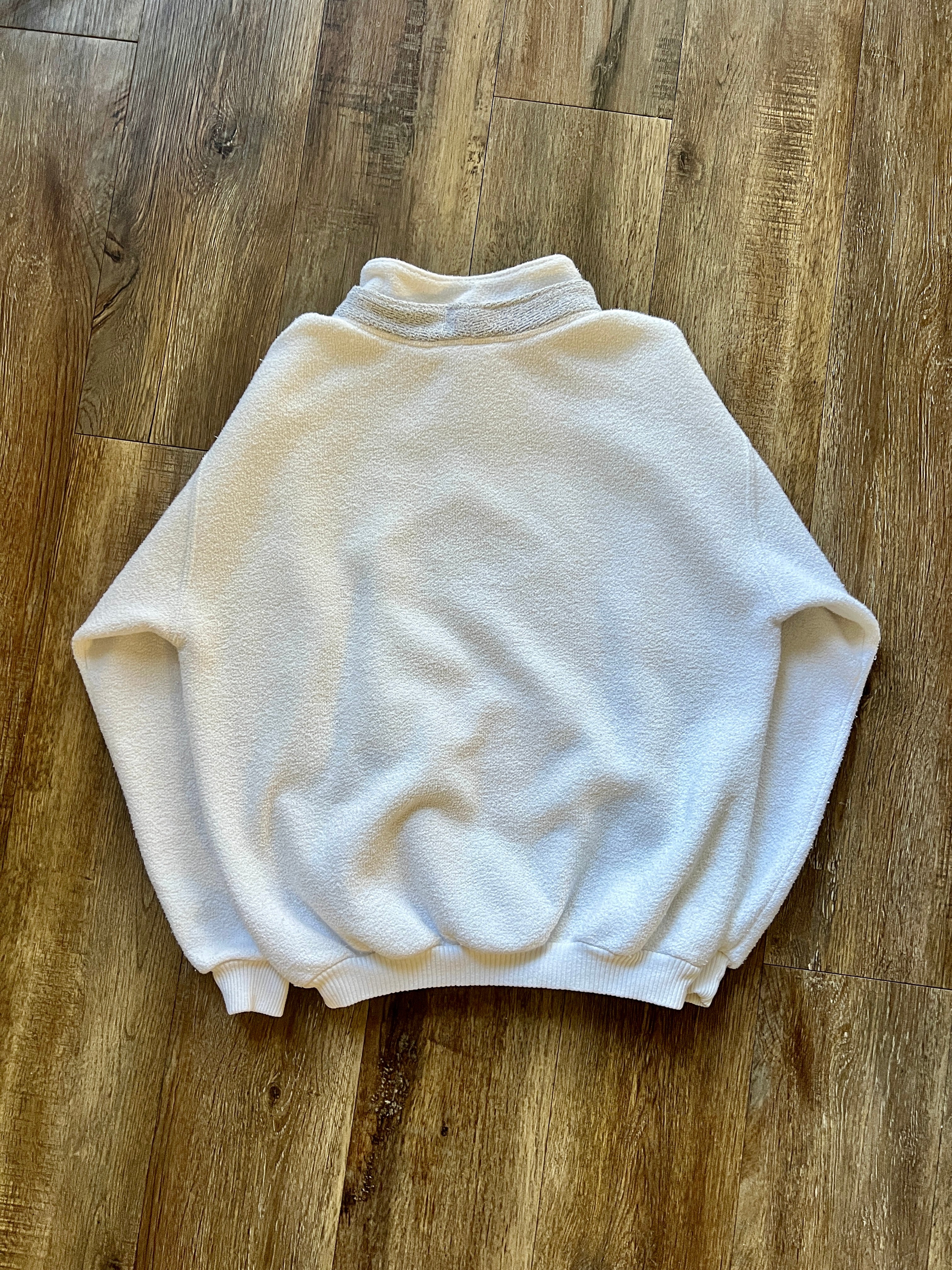 1161 -Grey & White Embroidered Walt Disney World Tour 4 Parks Logo Tie-Neck Pullover - S