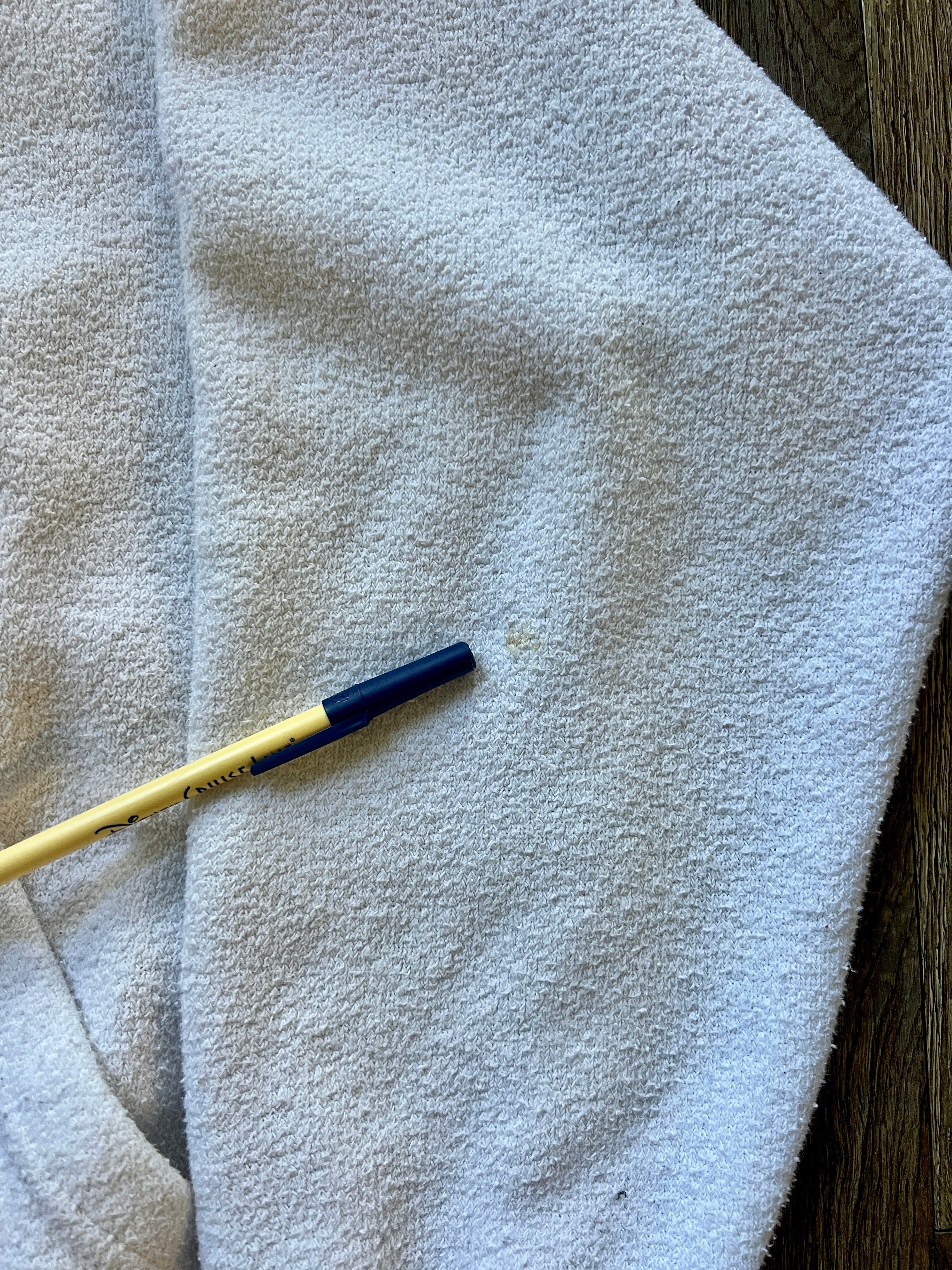 1161 -Grey & White Embroidered Walt Disney World Tour 4 Parks Logo Tie-Neck Pullover - S