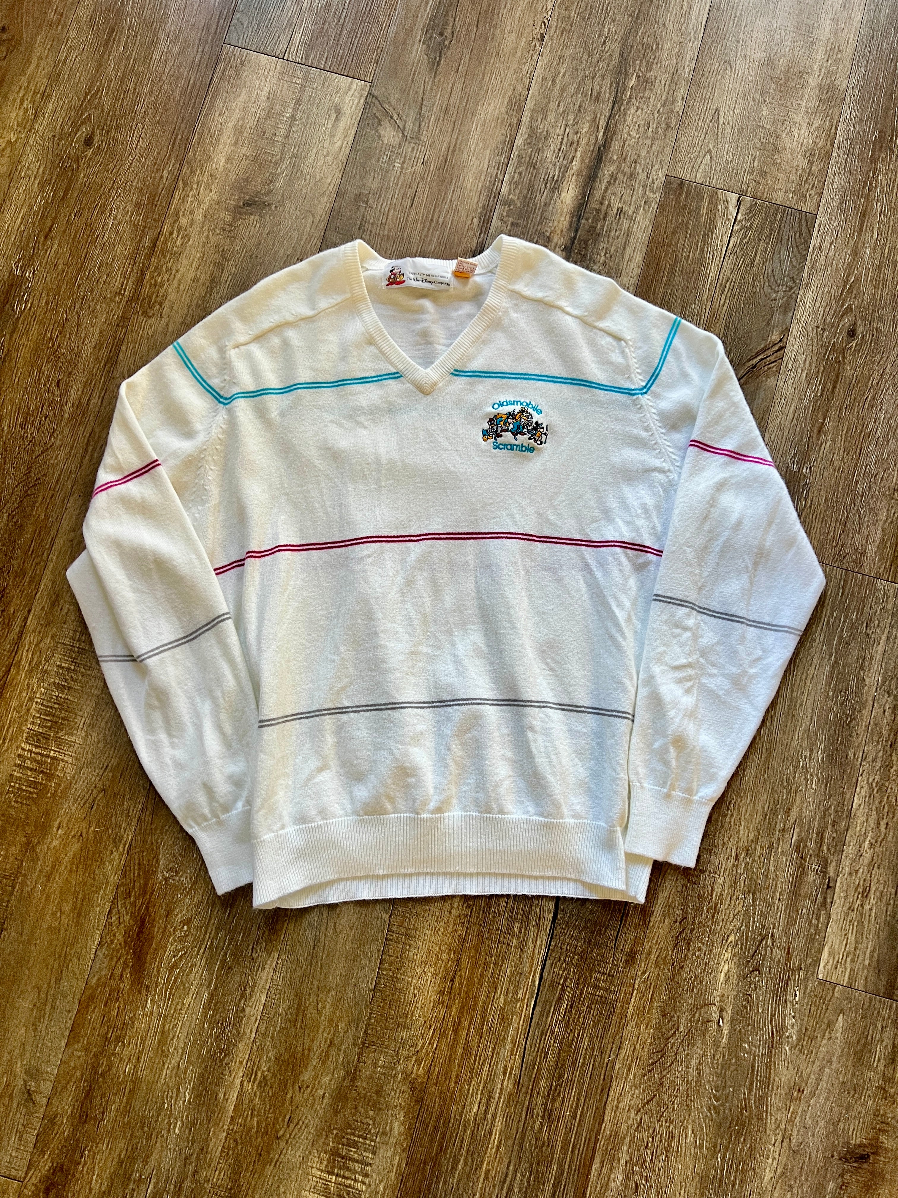 1171 -White Striped Embroidered Oldsmobile Scramble - XL