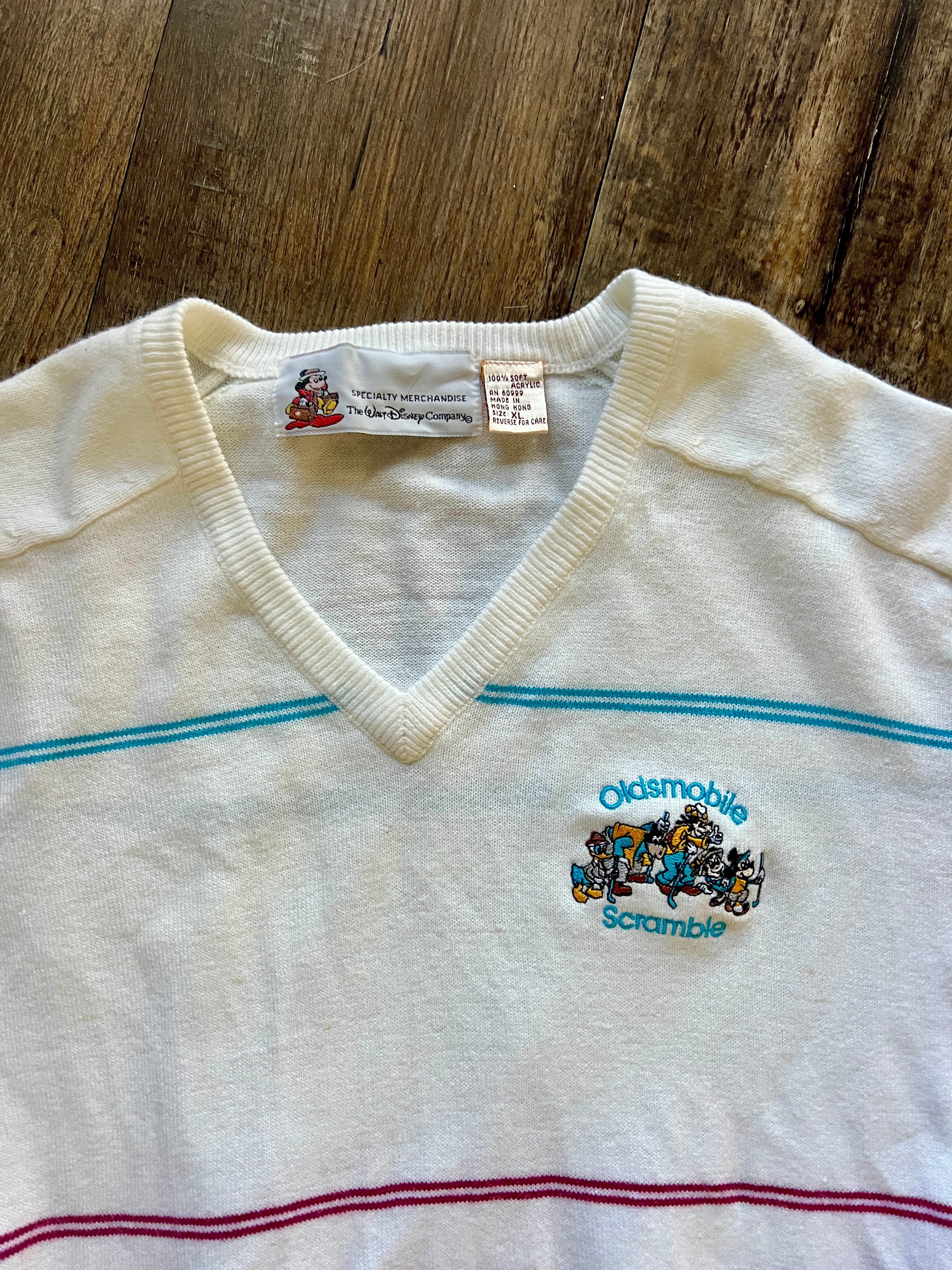 1171 -White Striped Embroidered Oldsmobile Scramble - XL
