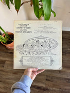 1181 -Snow White & The Seven Dwarfs Record & Book Set