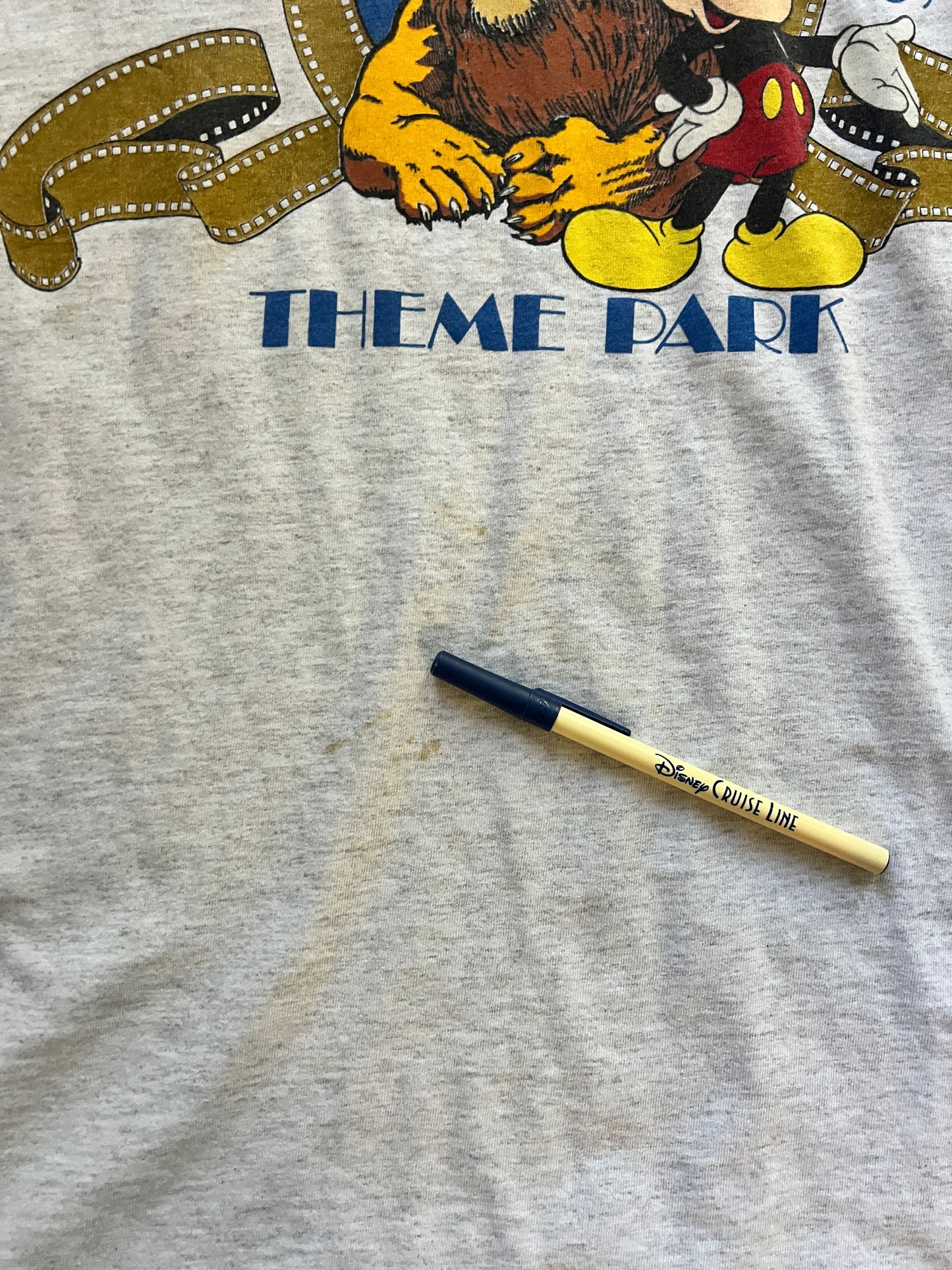 631 - Heather Grey MGM Studios Theme Park Logo & Mckey Tee - L