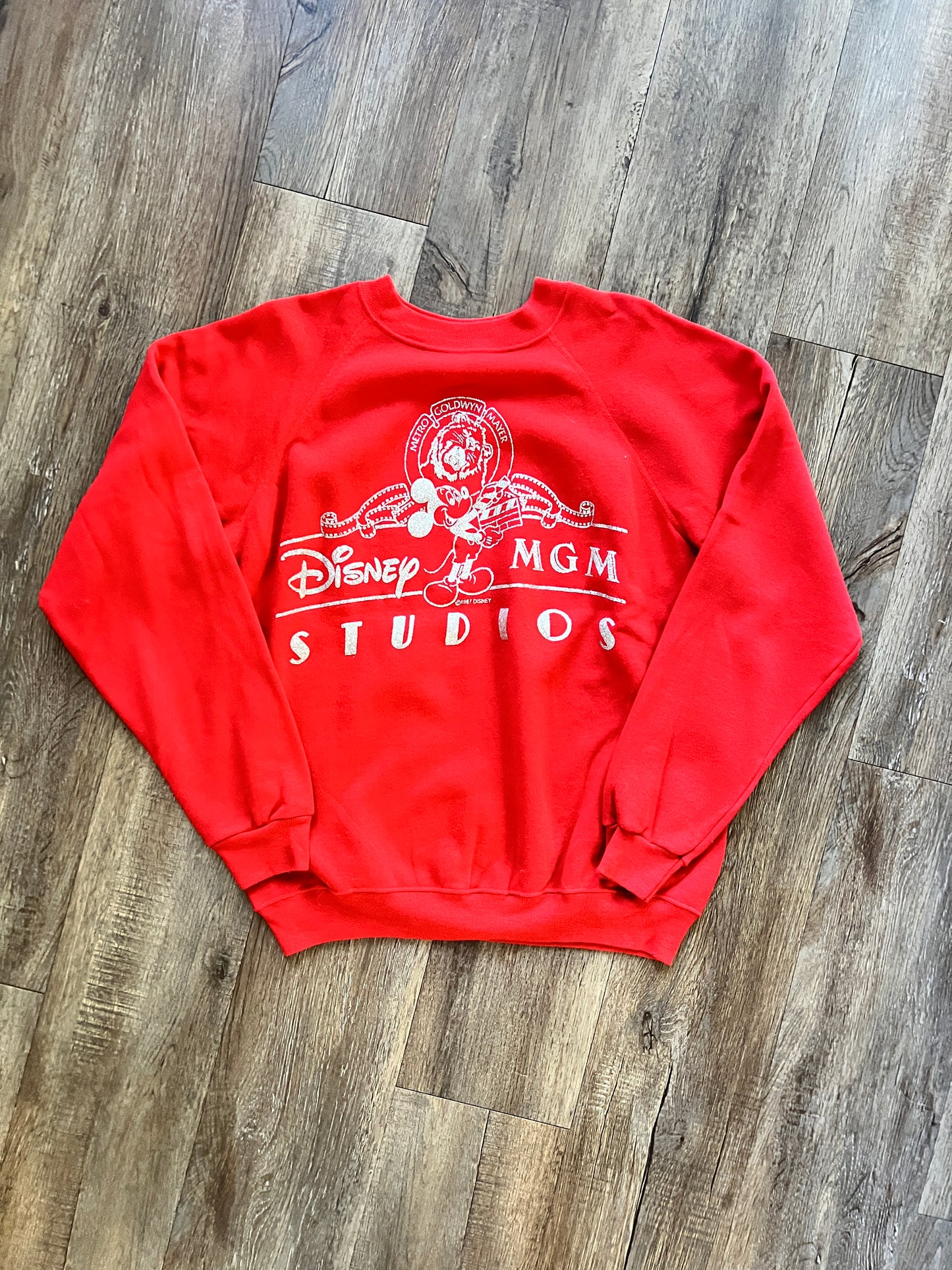 636 -Red & Silver Gliter MGM Studios Logo Crewneck - L