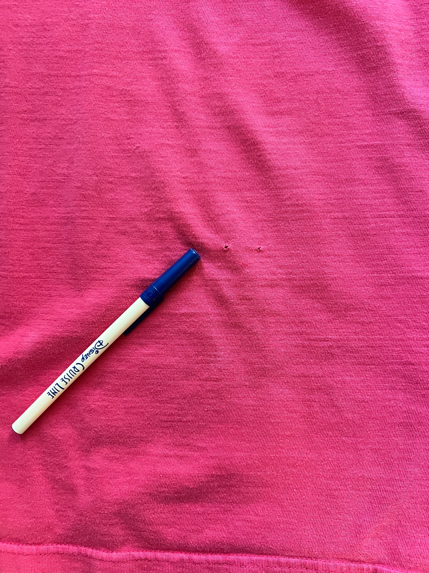 637 -Red Embroidered WTP Reaching for Hunny Pot Pocket Tee - XL