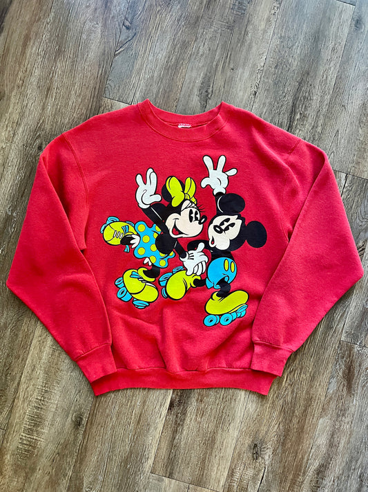 642 -Red Mickey & Minnie Roller Skating Crewneck - L