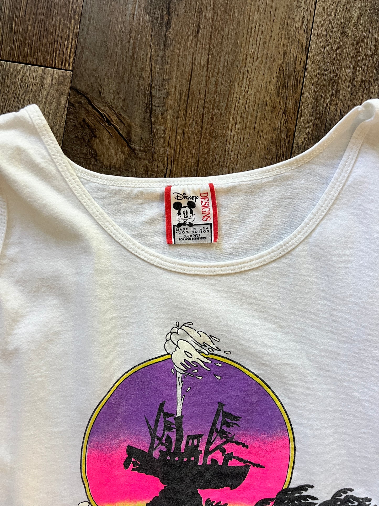 647 -White Typhoon Lagoon Typhoon Tilly Tank - XL