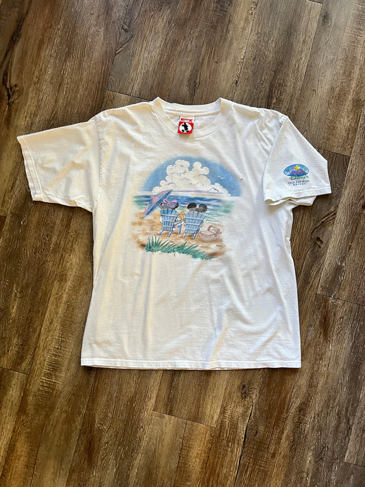 650 -White Old Key West Resort Mickey & Minnie Beach Chair Tee - 2X