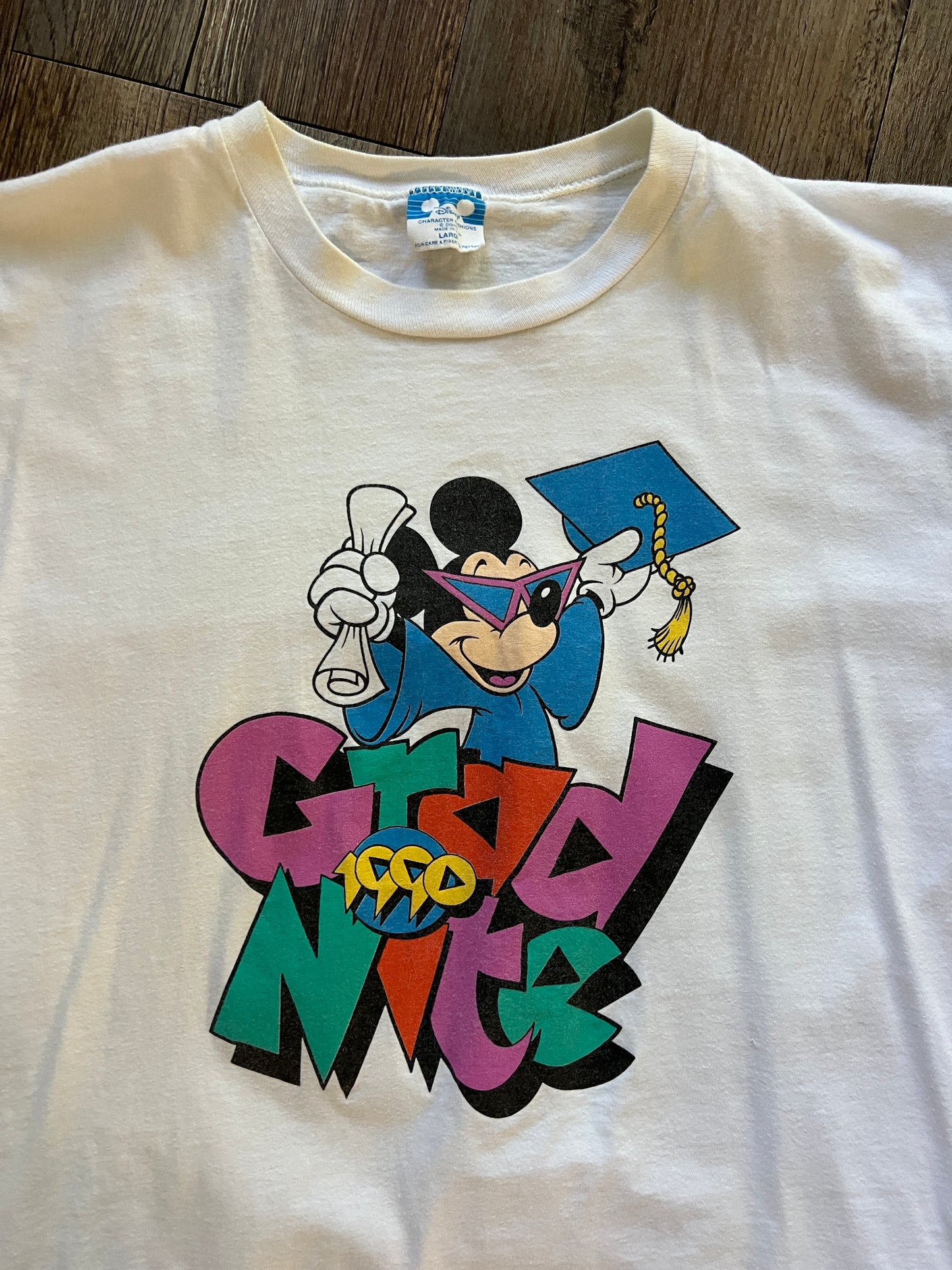655 -White Grad Nite 1990 Tee - L