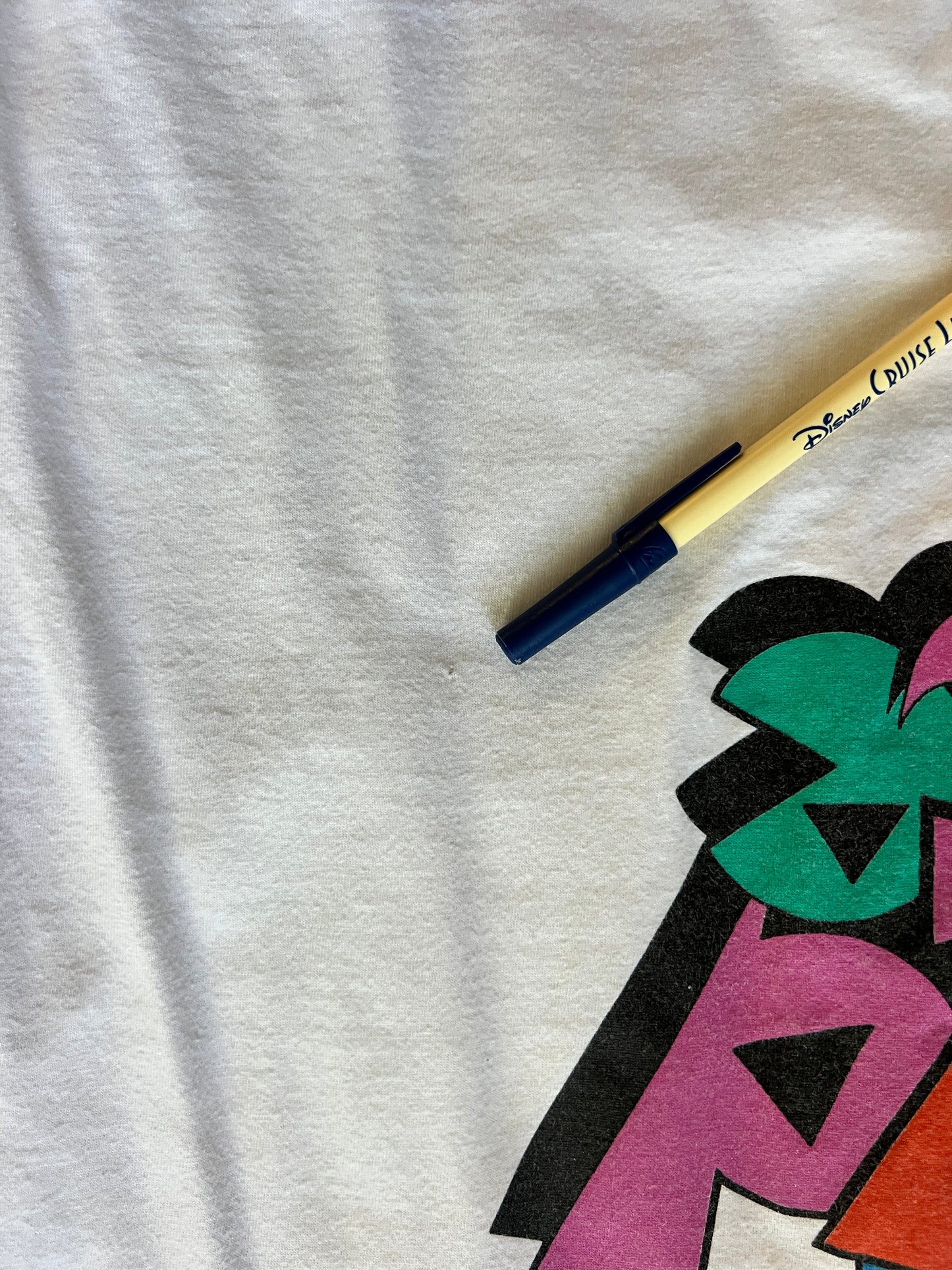 655 -White Grad Nite 1990 Tee - L