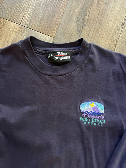 662 -Purple Embroidered Vero Beach Resort Pocket Tee - M
